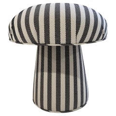 Il Pouf Fungo di FORSYTH in Dedar 'Voulez-Vous