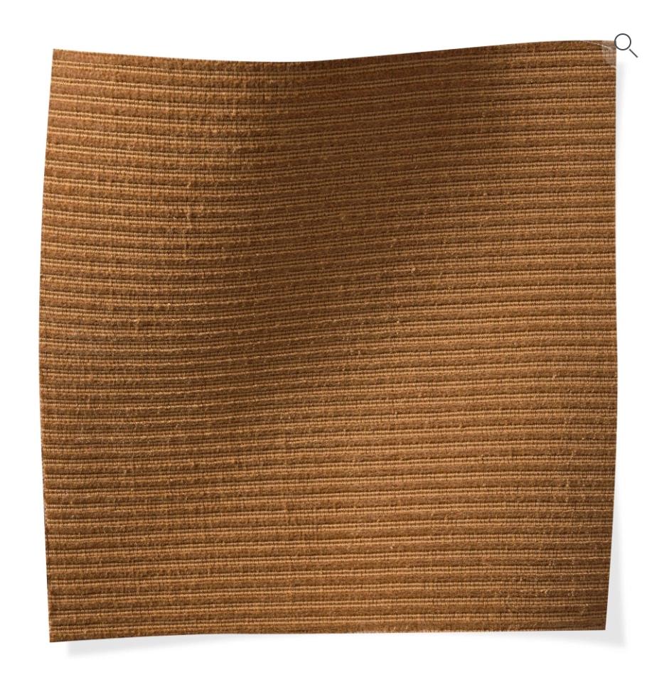 Importante: questo annuncio si riferisce a un'ottomana Forsyth da 60 L x 48 P x 19 H. in Rose Tarlow - Liro Tectona 2406/04 (non Sabbia). Gli inage mostrano Sabbia. Liro è più scuro. Vedi le immagini per il campionario.

Si tratta di un pezzo