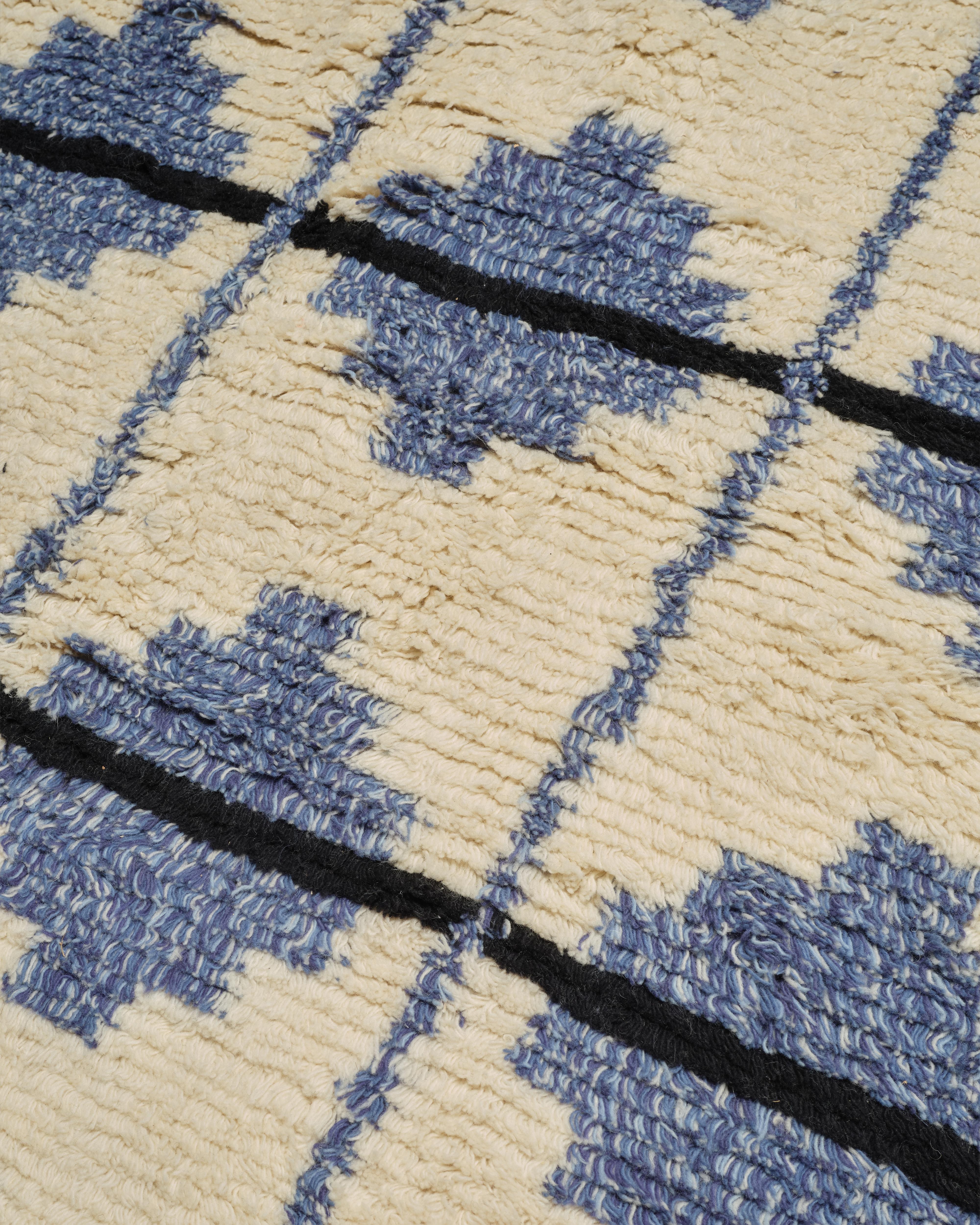 Shaggy Tile-Teppich von Forsyth – Blau und Creme, 6x9 (Indisch) im Angebot