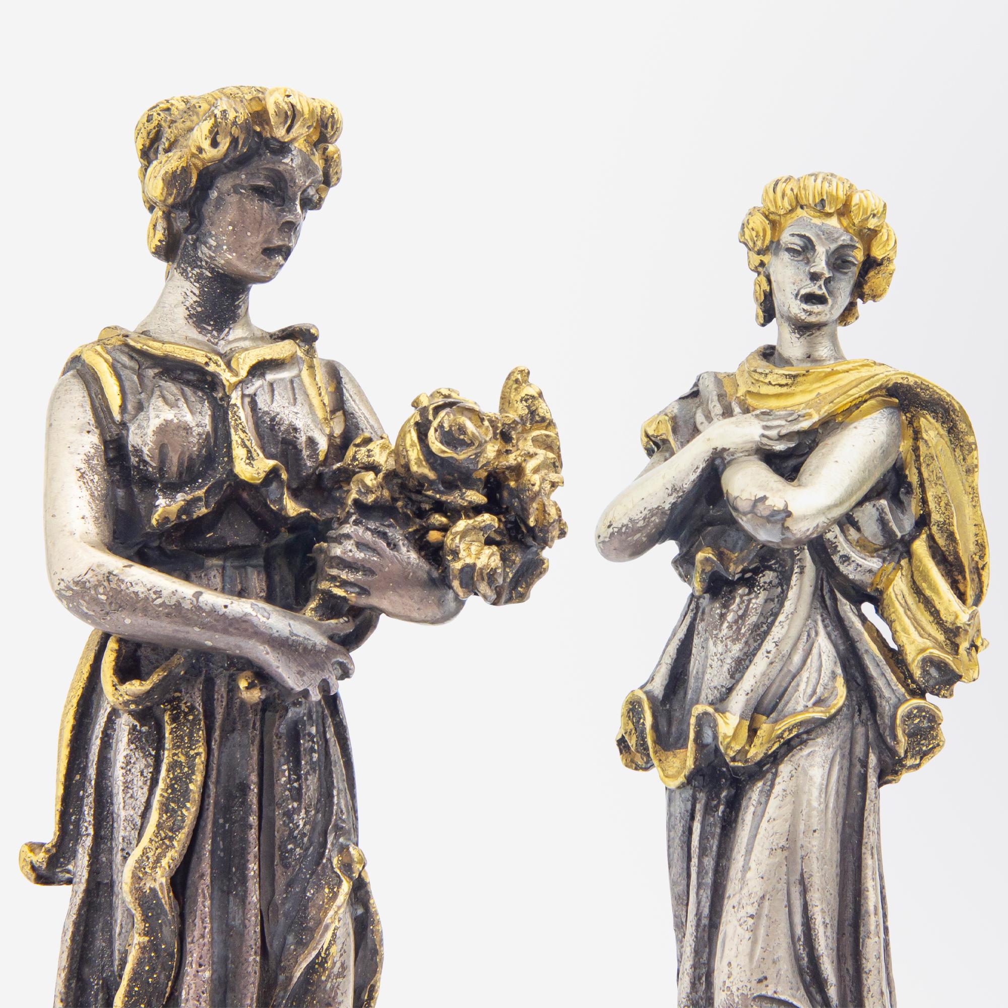„Die vier Jahreszeiten“-Figuren aus vergoldetem Silber und Malachit im Angebot 2