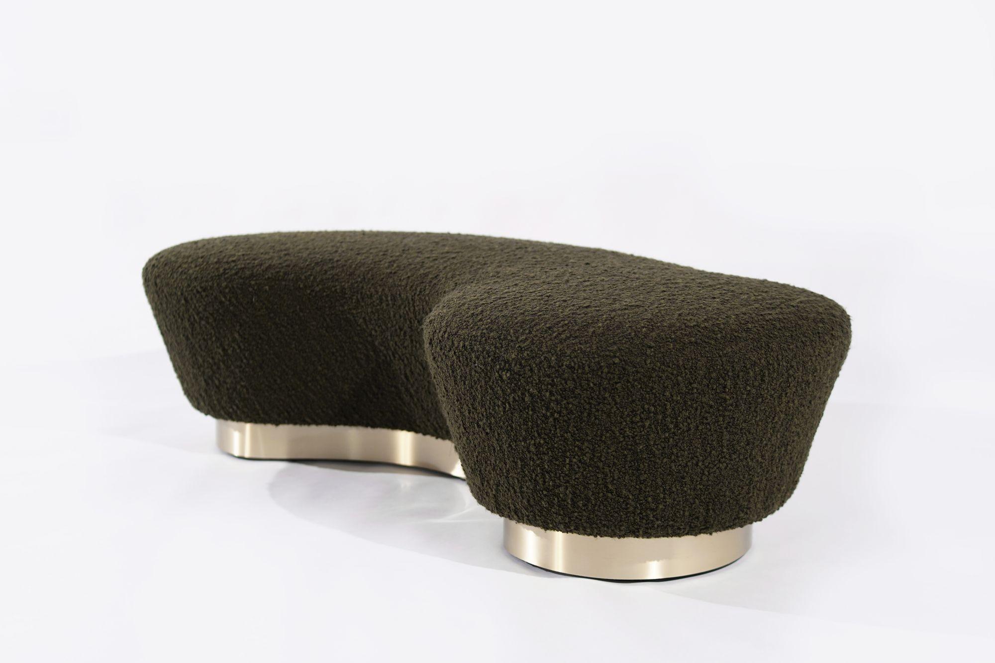 American The Freeform Ottoman by Stamford Modern For Sale