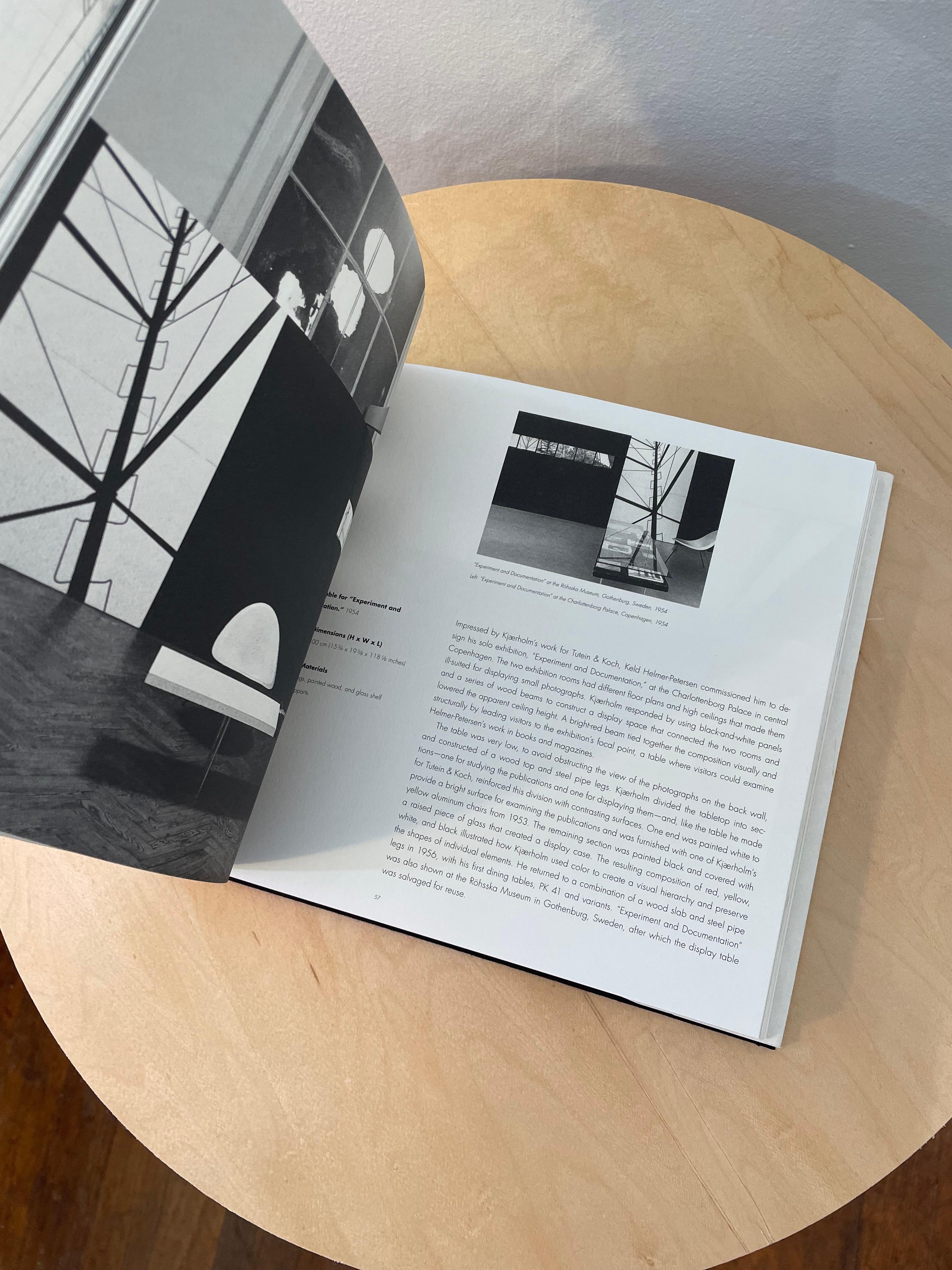 Die Möbel von Poul Kjaerholm – Catalogue Raisonne (Moderne der Mitte des Jahrhunderts) im Angebot