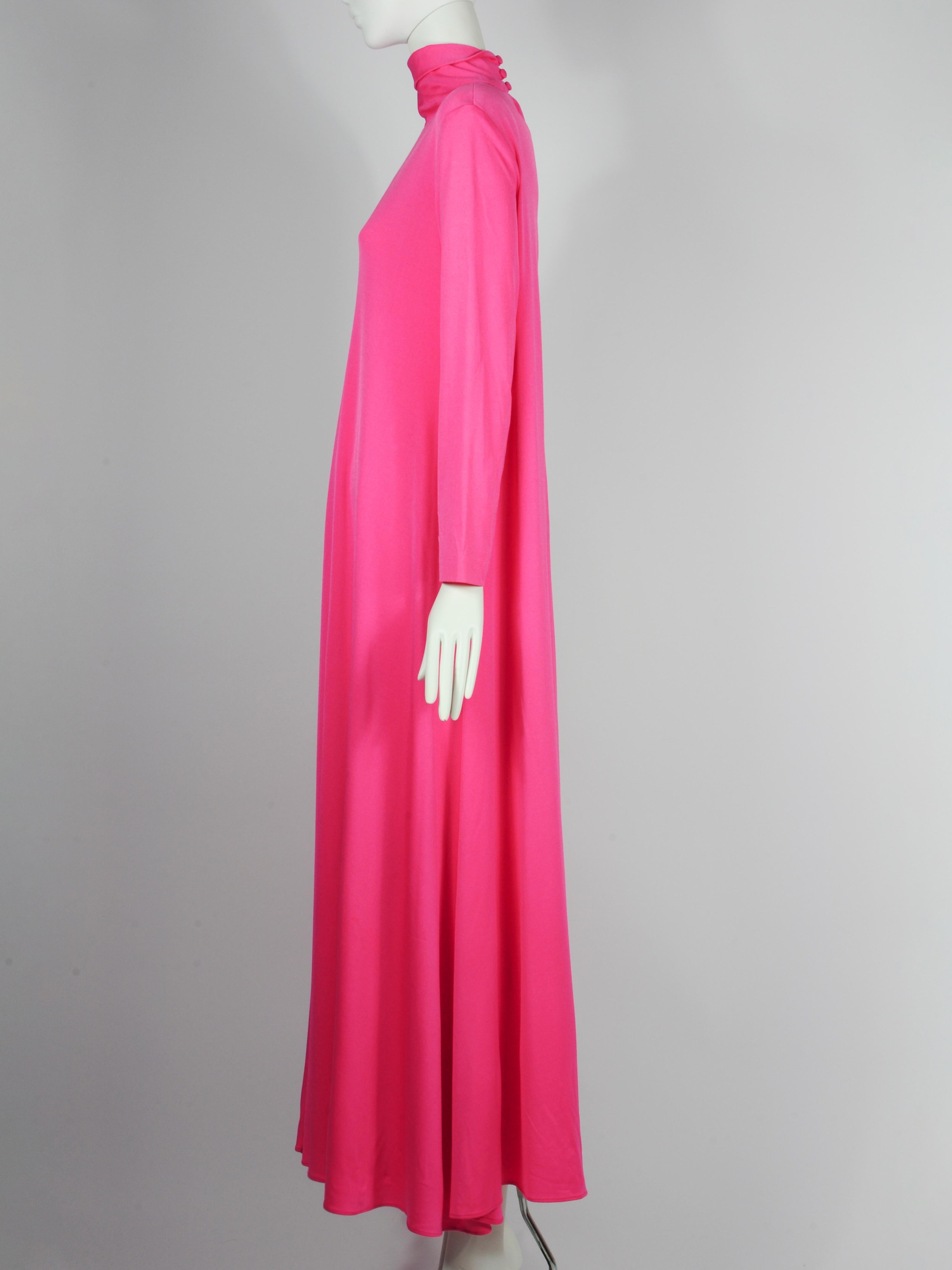 The Gilberts for Tally New York Fuchsia Pink Spandex Maxi Dress 1970s In Good Condition For Sale In AMSTERDAM, NL