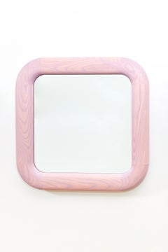 Espejo Gogo, fabricado a mano en madera maciza de fresno (color «Light Mullberry»), marco redondeado, EE. UU.