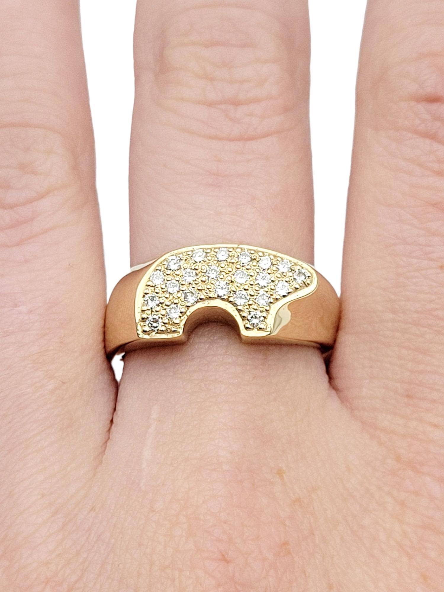Golden Bear Pave Diamond Bear Signet Band Ring in 14 Karat Yellow Gold 7.5 For Sale 5