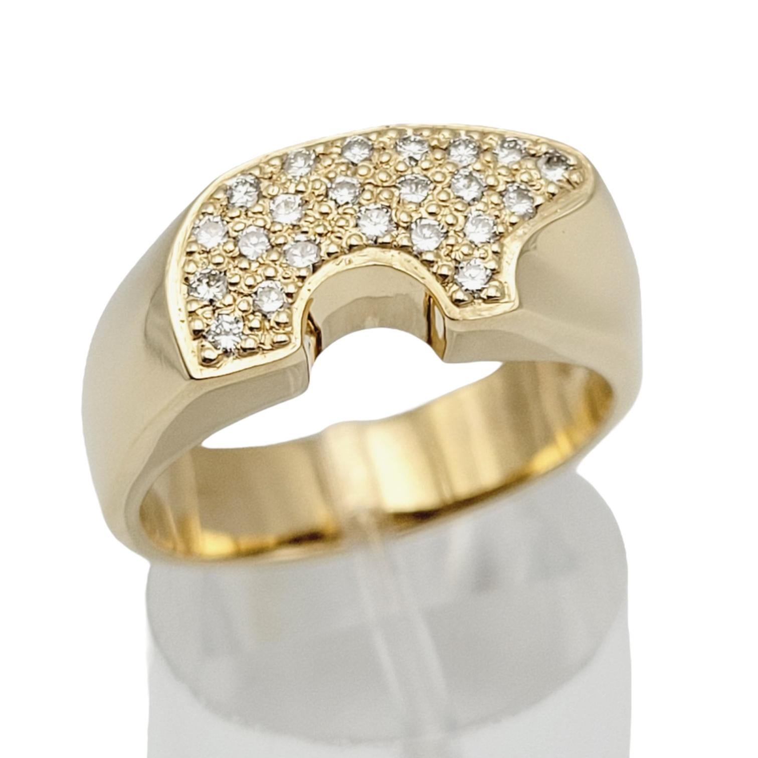 Golden Bear Pave Diamond Bear Signet Band Ring in 14 Karat Yellow Gold 7.5 In Good Condition For Sale In Scottsdale, AZ