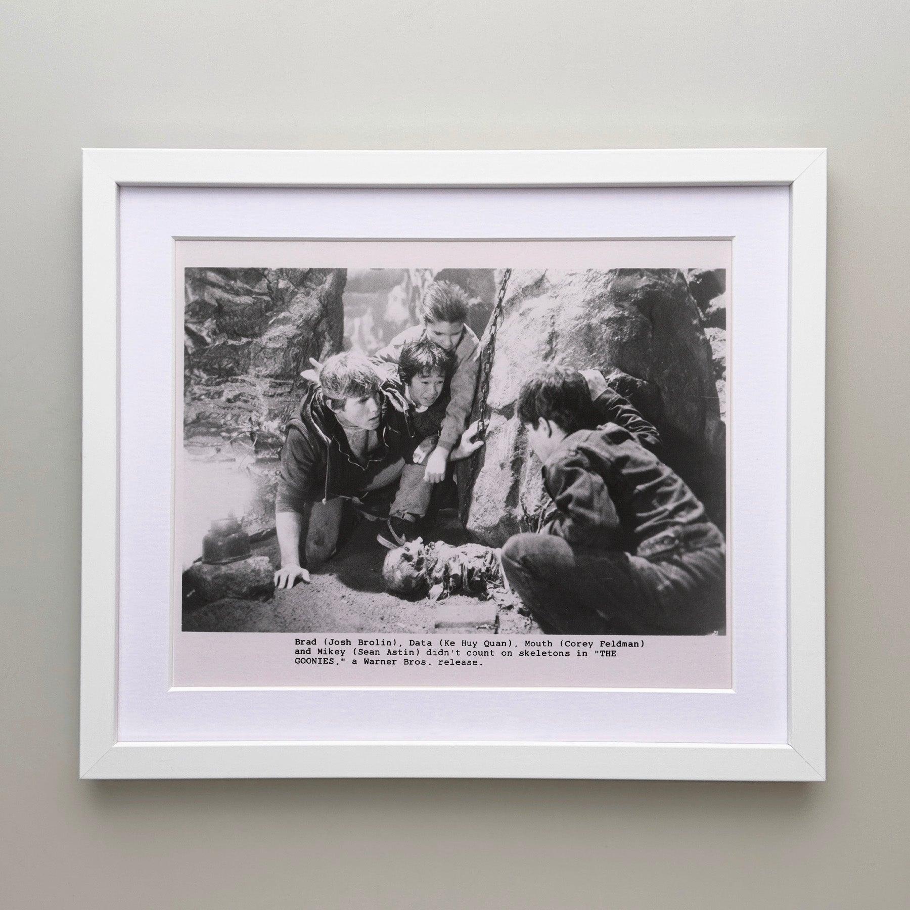 Die Goonies 1985 Werbung Film Film Presse Standbild Gerahmt (amerikanisch) im Angebot