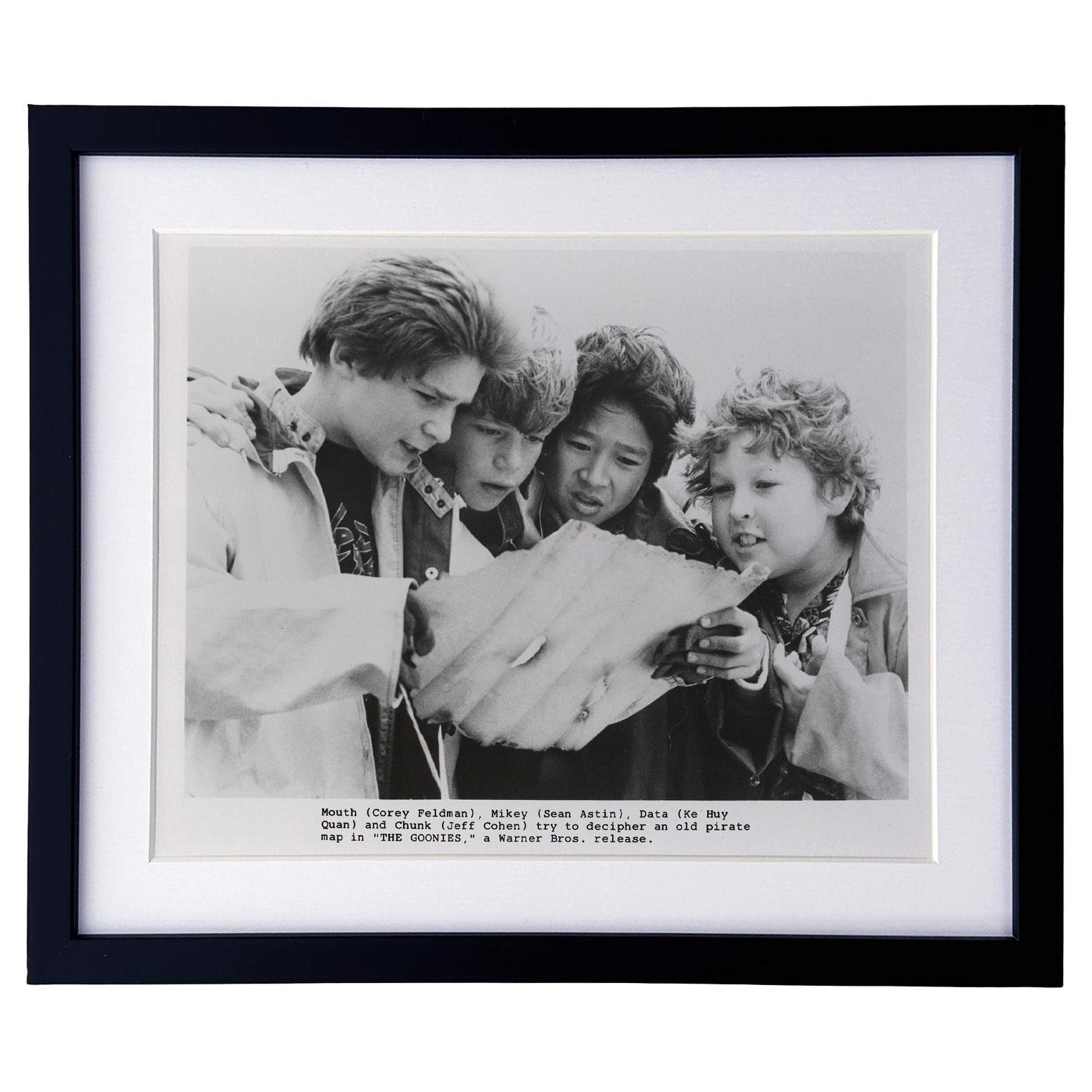 The Goonies 1985 Publicity Film Movie Press Still Framed en vente