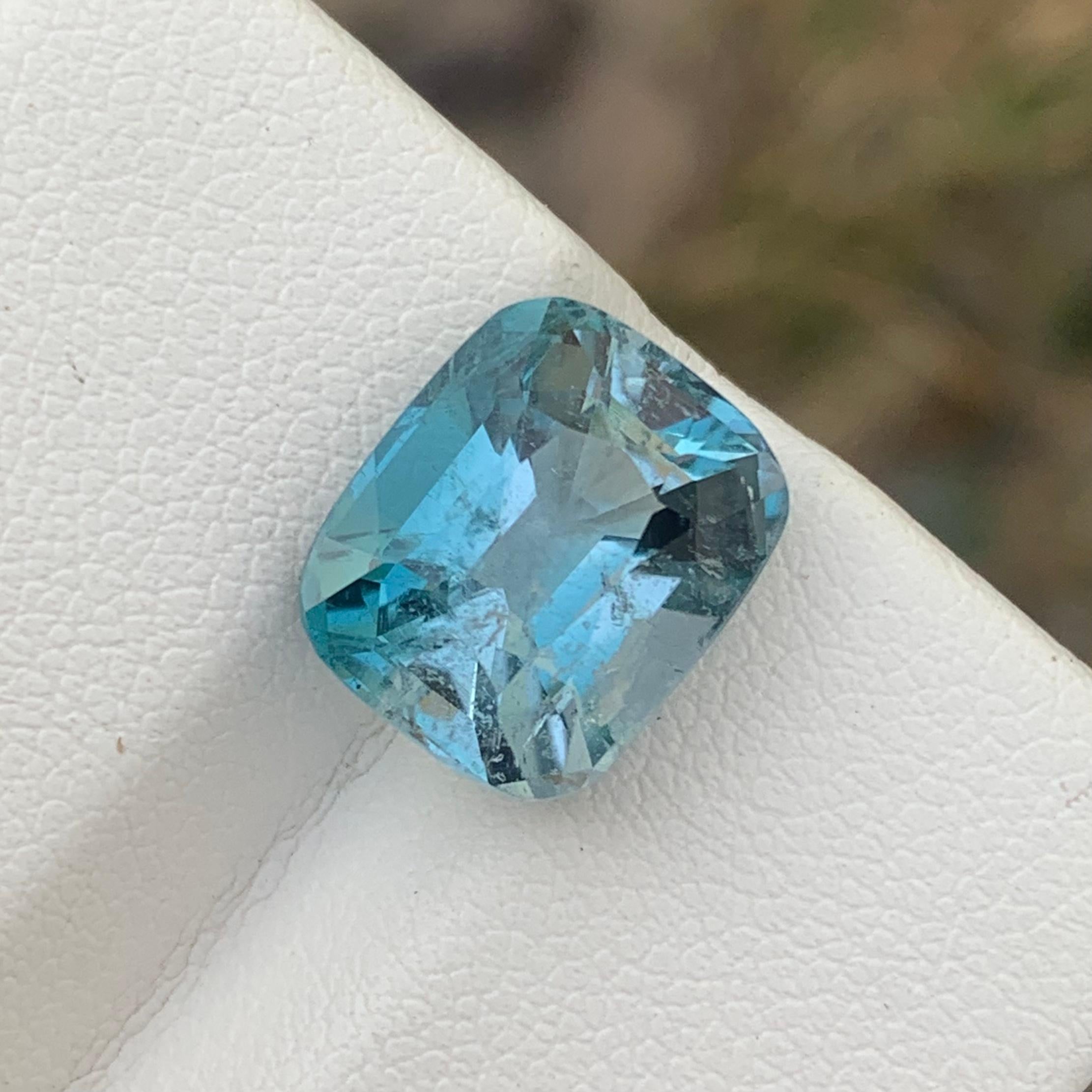 The Gorgeous Color Loose Natural Blue Bicolor Tourmaline Gemstone 7.50 Carats  For Sale 6