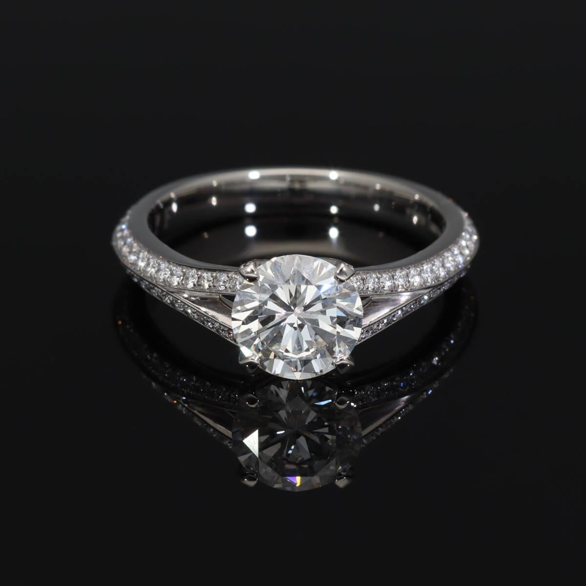 The GRAFF Legacy Diamond 1,00ct F-VS1-VG 124P Diamants latéraux 0,47ct Bague en platine en vente 5