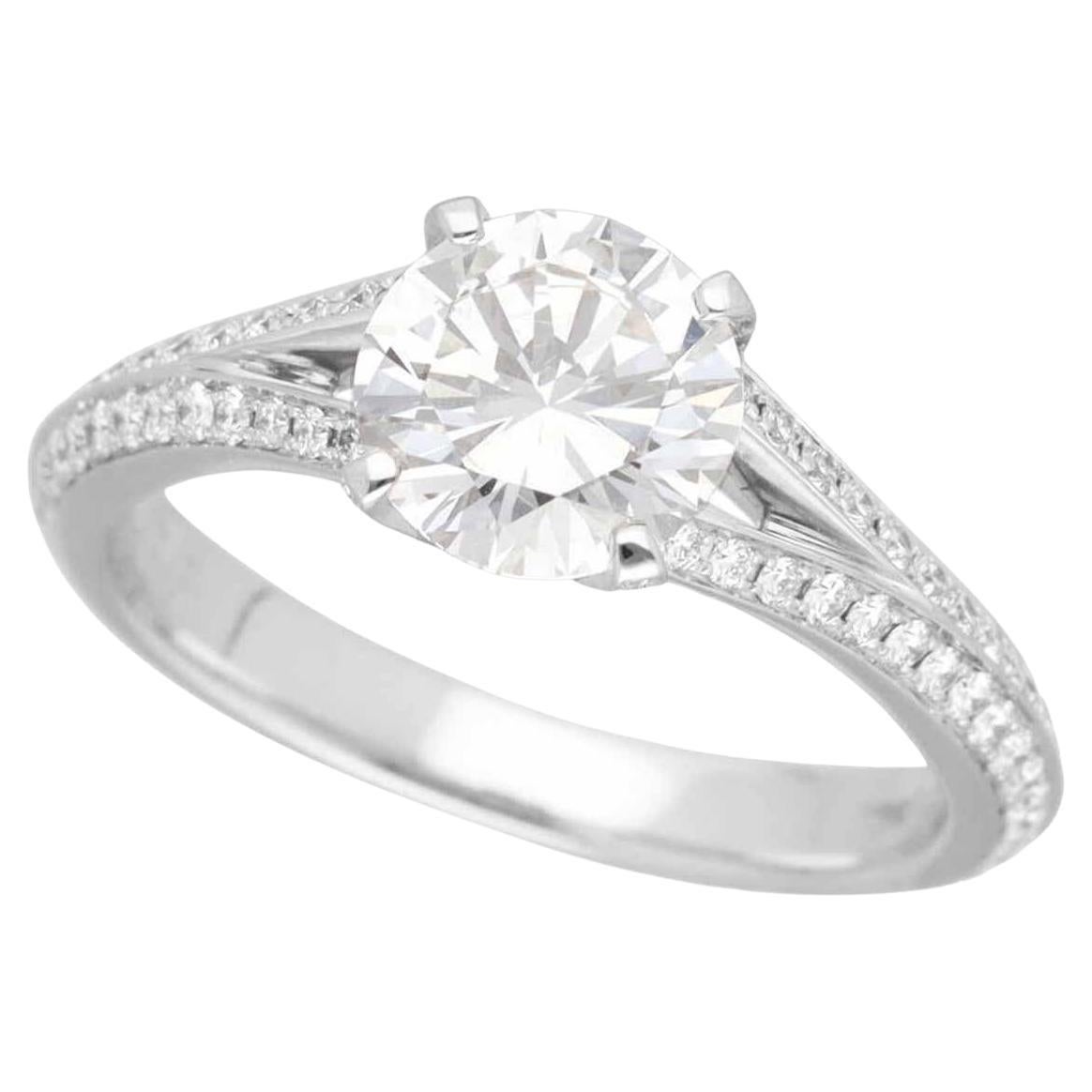 The GRAFF Legacy Diamond 1.00ct F-VS1-VG 124P Side Diamonds 0.47ct Platinum Ring