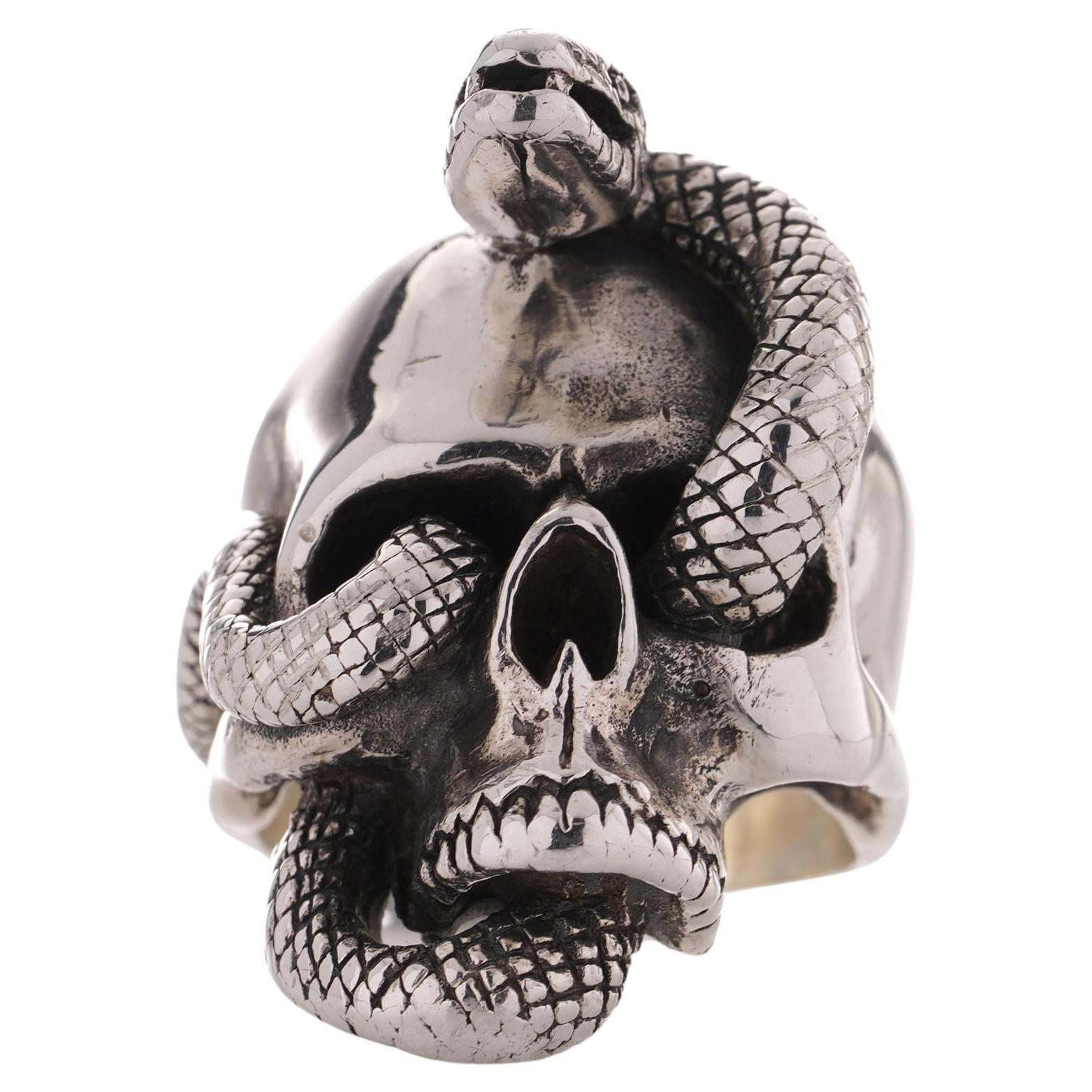 The Great Frog men's sterling silver Nāgá skull ring For Sale