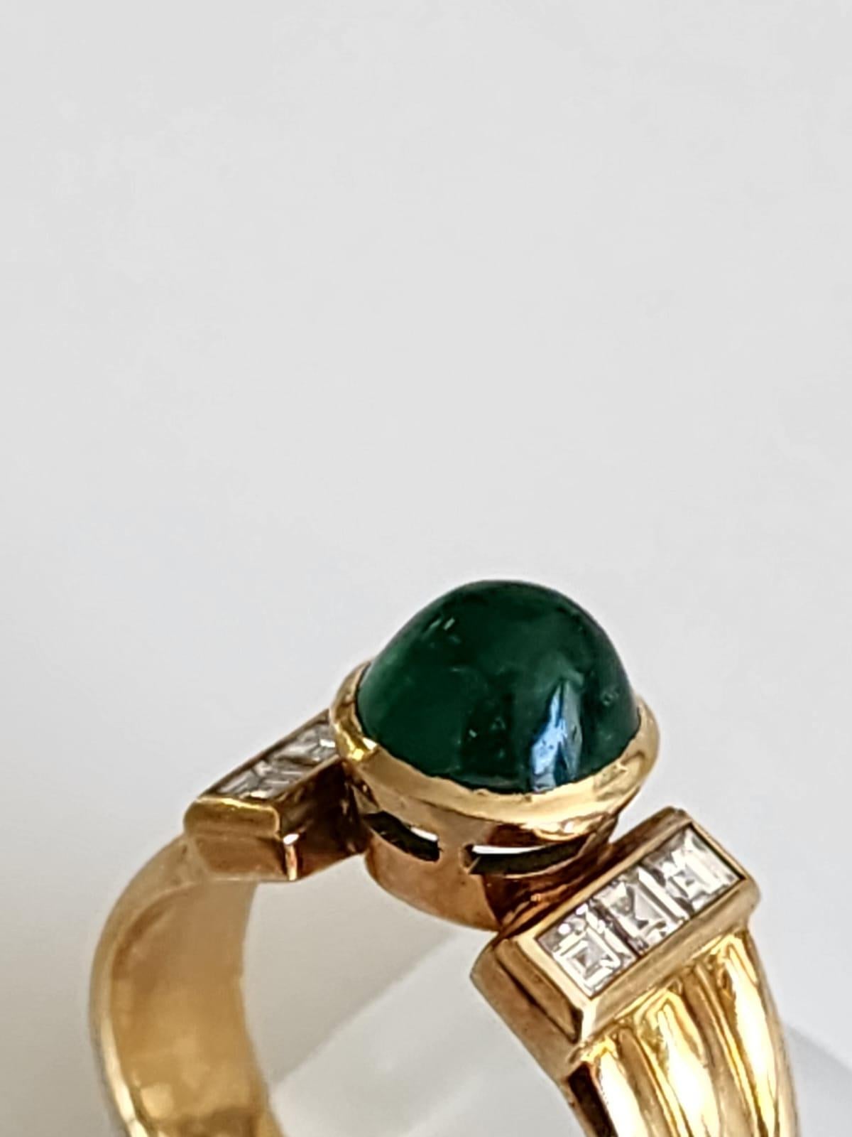 Art Nouveau Green Emerald Cabochon Retro Ring For Sale