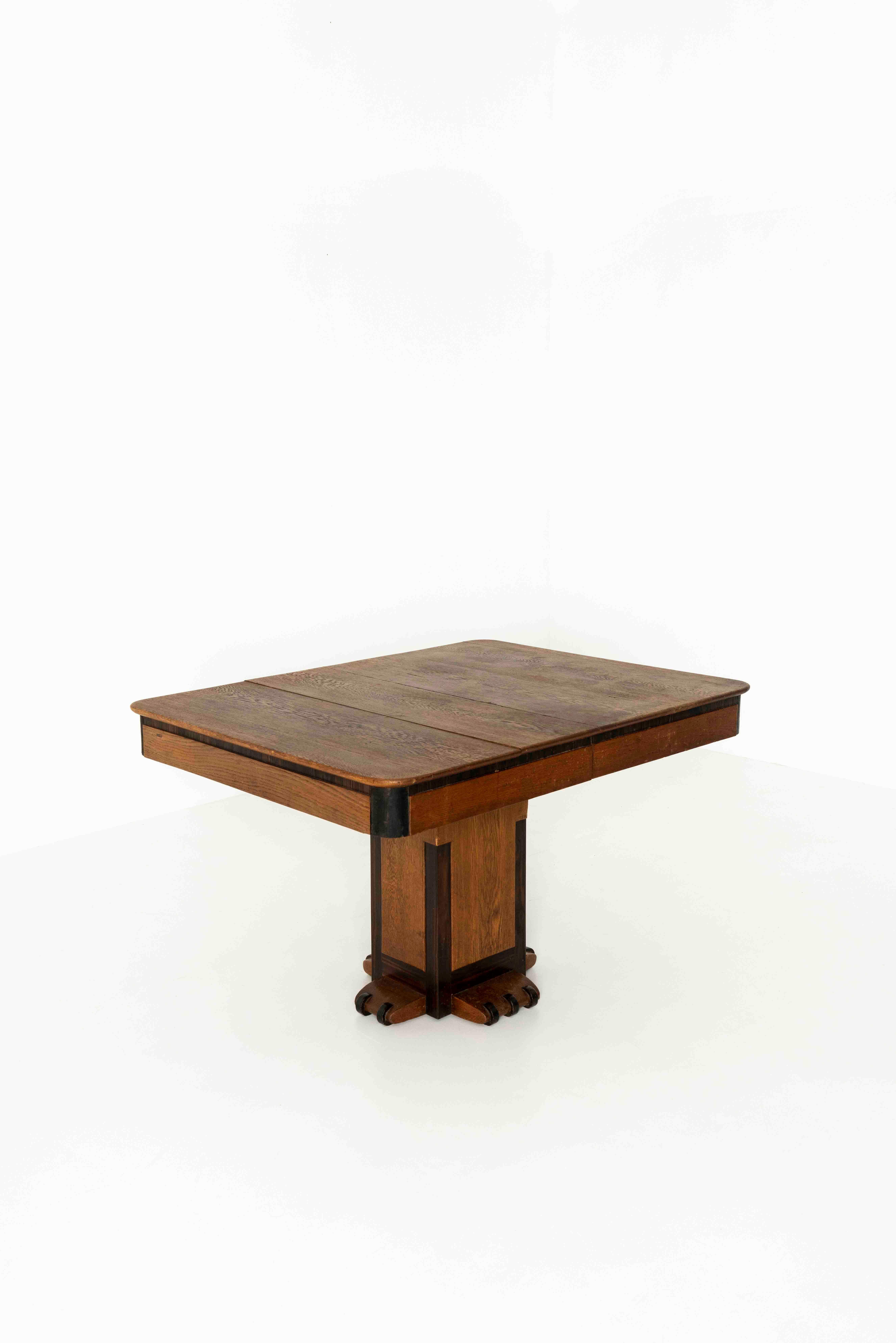Early 20th Century The Hague School Extendable Dining Table, 1920s