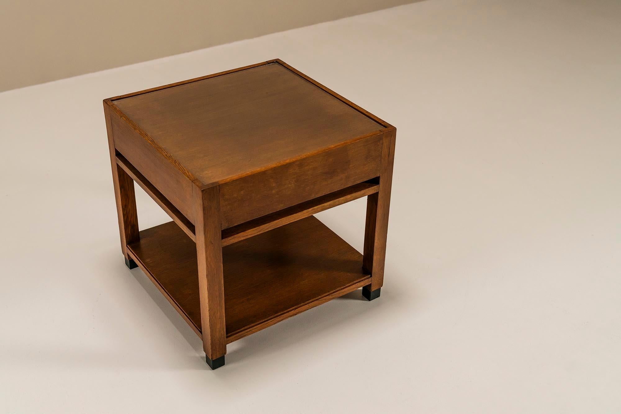 Mid-20th Century The Hague School Square Coffee Table In Oak, The Netherlands 1930s For Sale