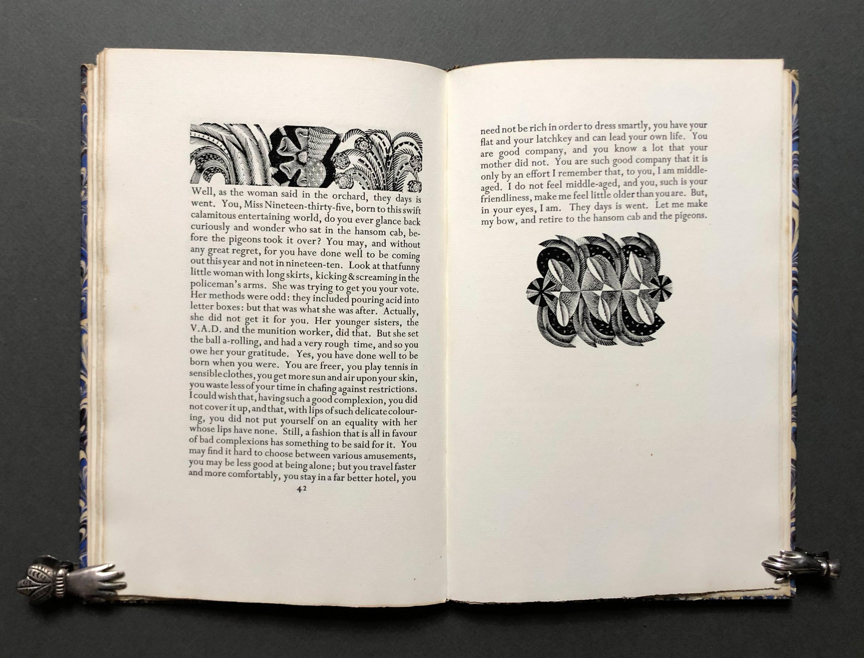 20ième siècle The Hansom Cab & the Pigeons - Gravures d'Eric Ravilious / Golden Cokerell Press en vente