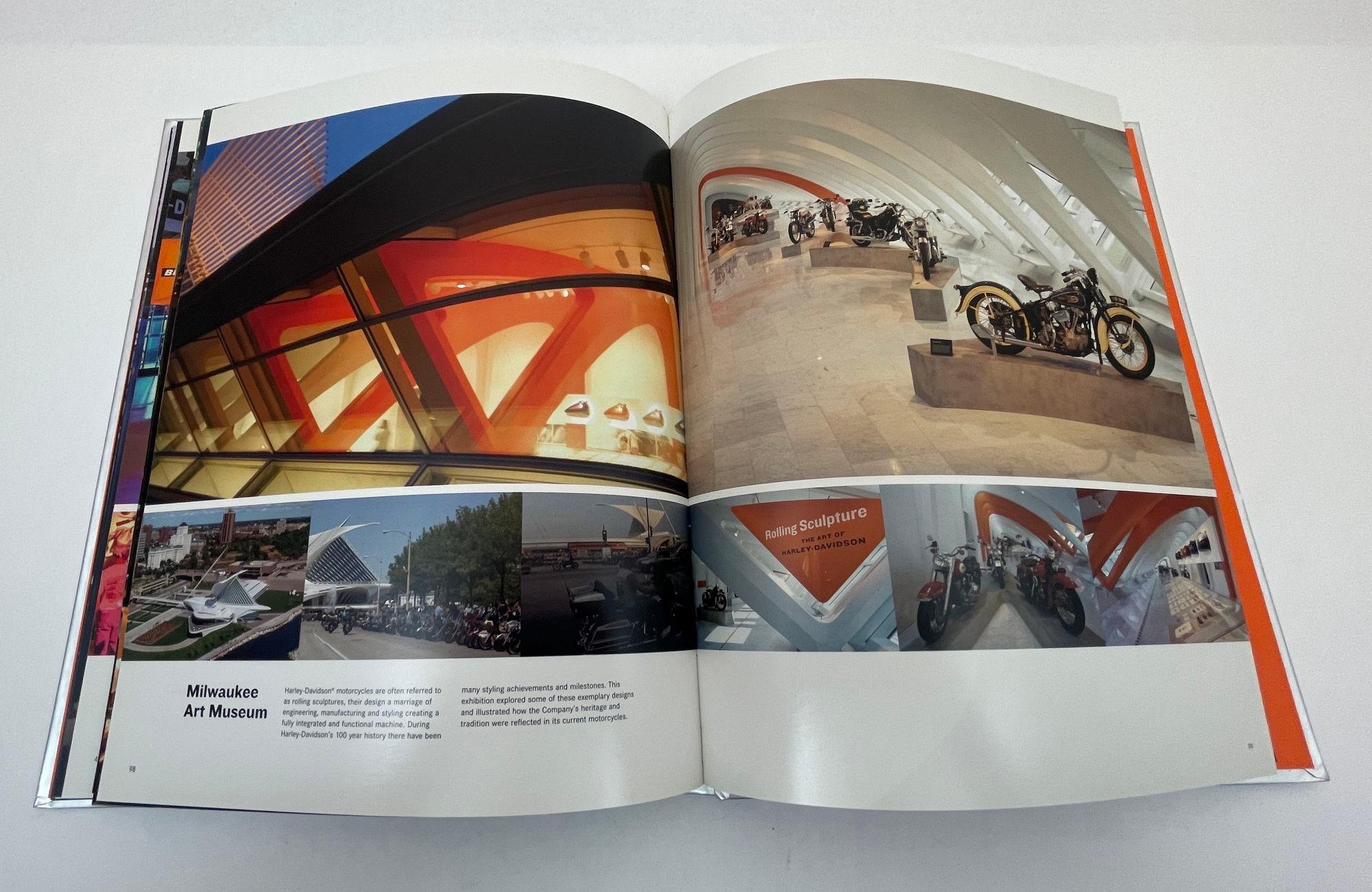 Il libro retrospettivo sul 100° anniversario di Harley Davidson in vendita 5