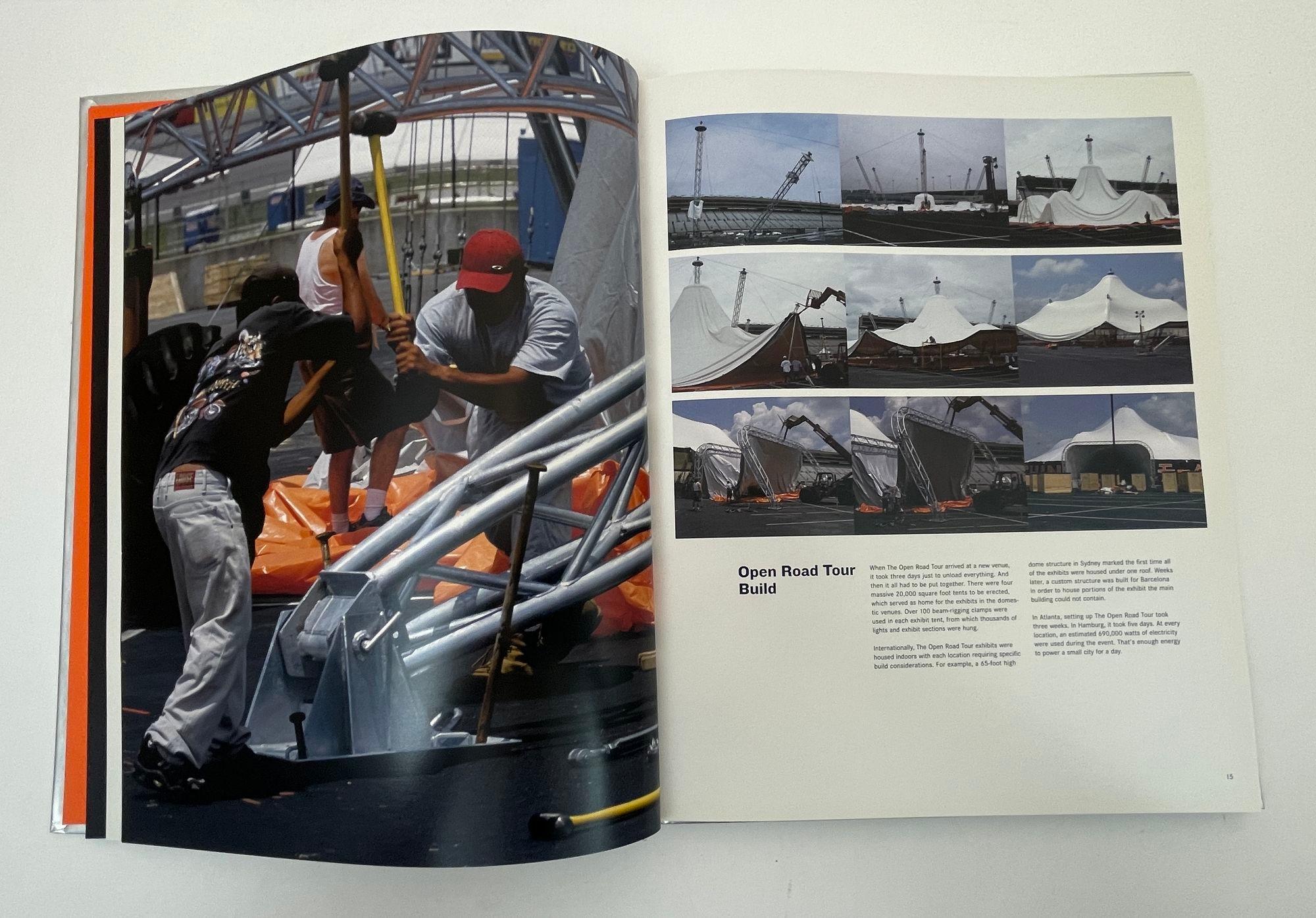 Il libro retrospettivo sul 100° anniversario di Harley Davidson in vendita 2