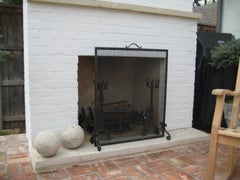 Traditioneller Kaminschirm Hartner aus Eisen und Mesh von Betzinger Designs