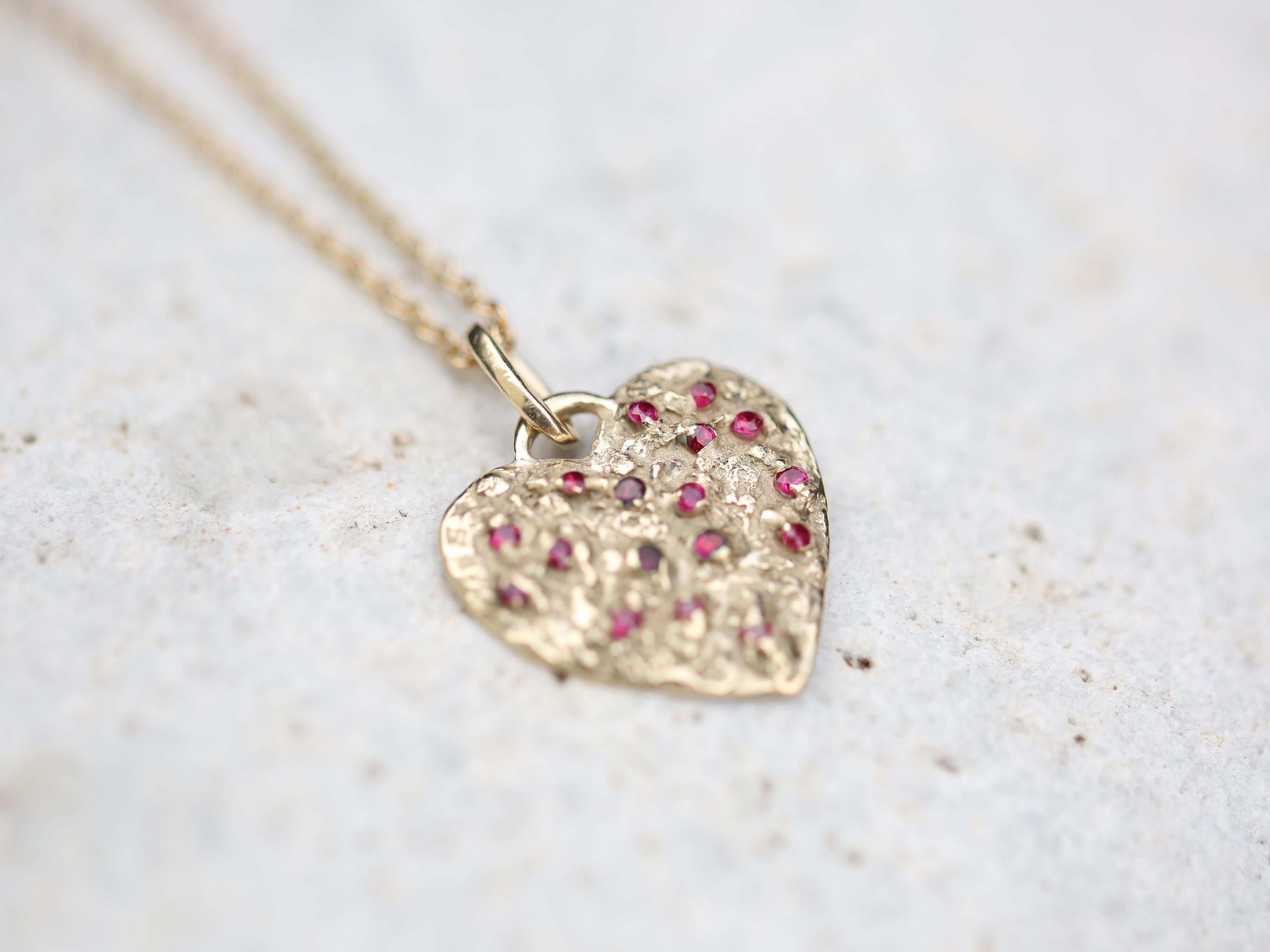 Round Cut The Heart of 17 Rubies Necklace, Solid 14k Yellow Gold, Ruby stones For Sale