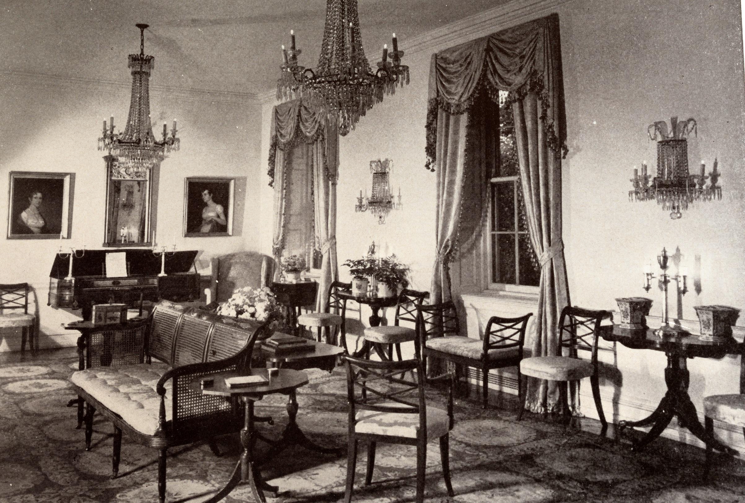 Le musée Henry Francis Du Pont Winterthur:: 1ère édition en vente 10
