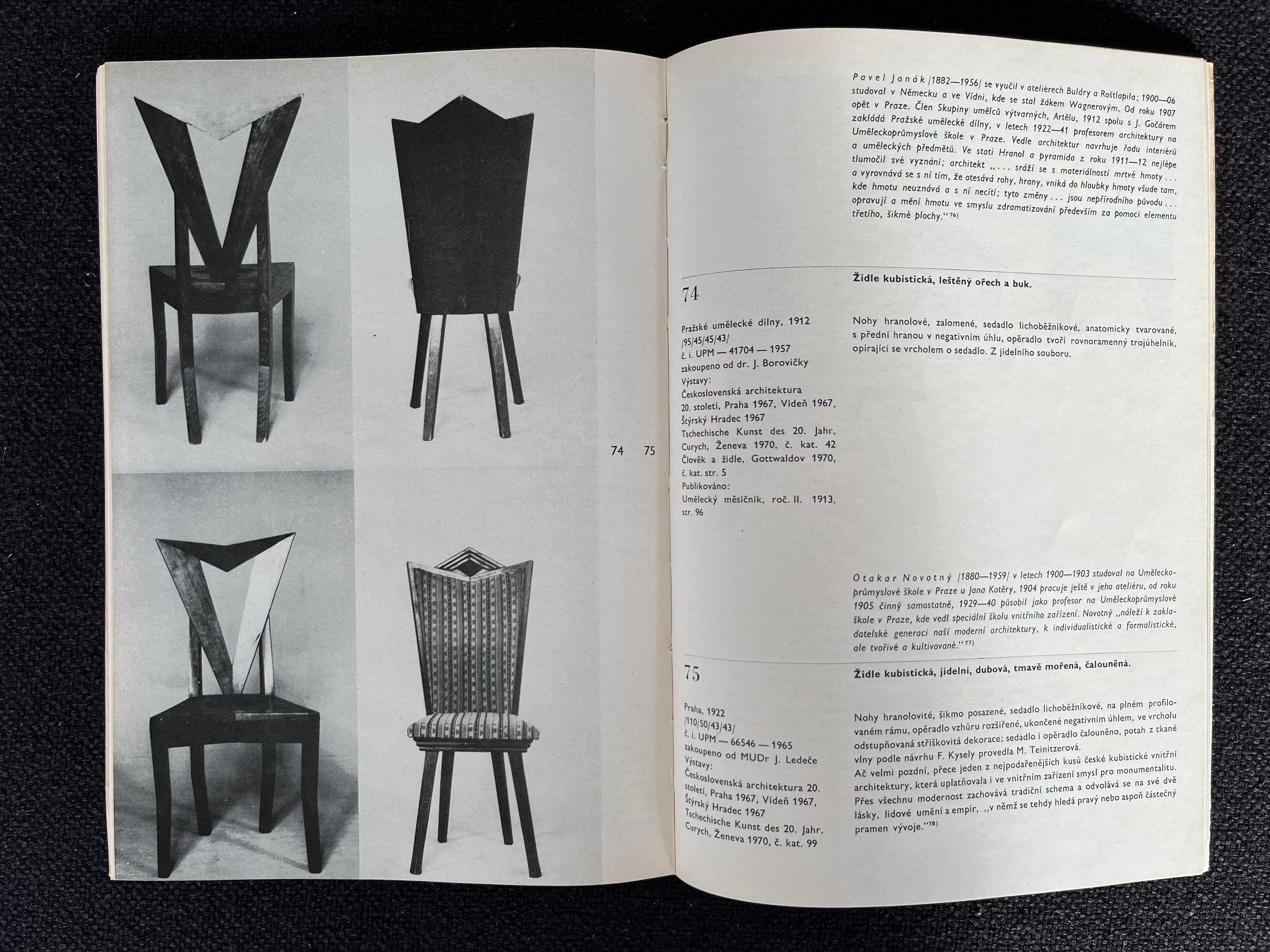 Fin du 20e siècle Histoire de la chaise ''Furniture Book, Catalogue'', 1972 / Tchécoslovaquie en vente