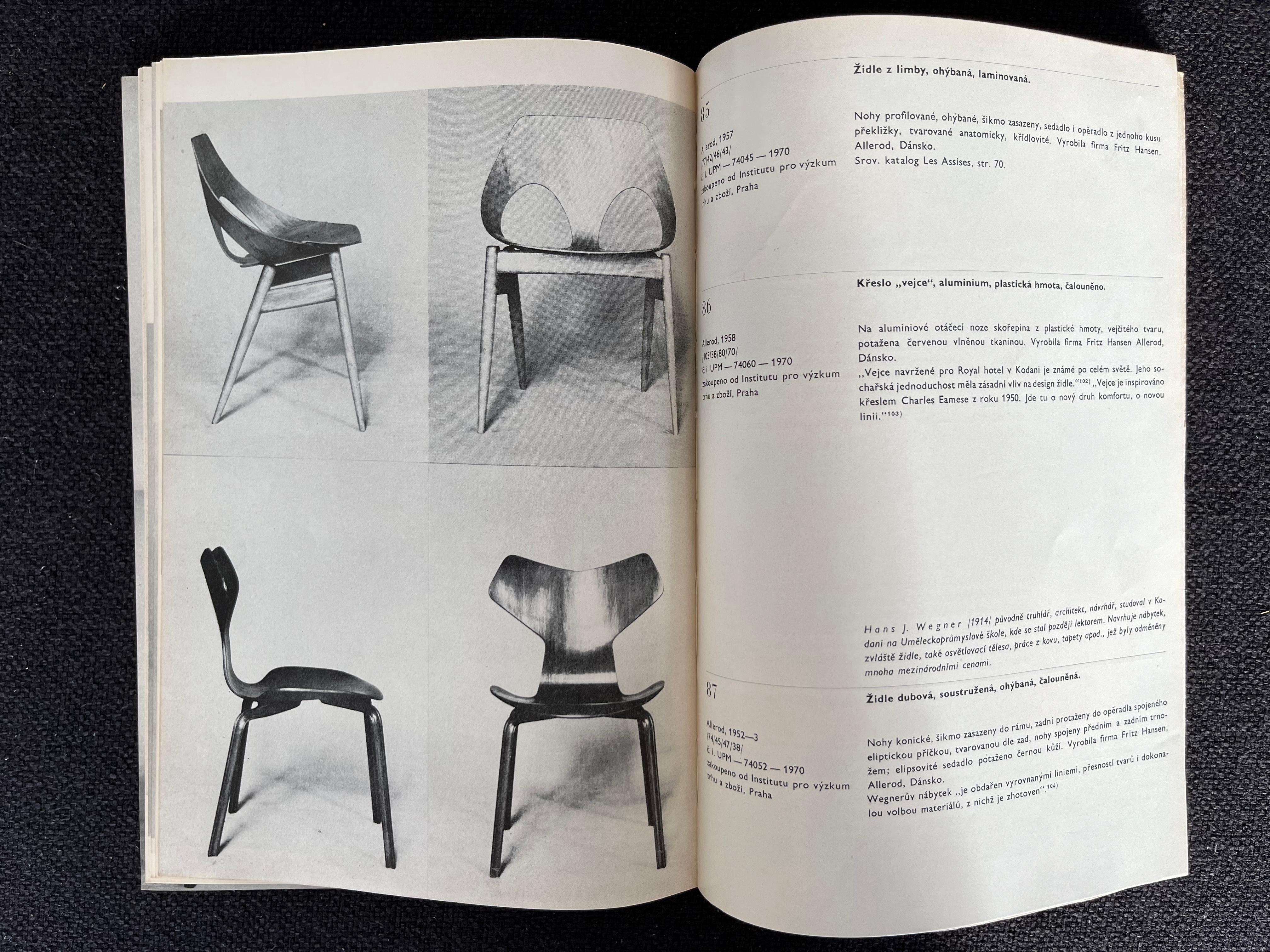 Histoire de la chaise ''Furniture Book, Catalogue'', 1972 / Tchécoslovaquie en vente 1