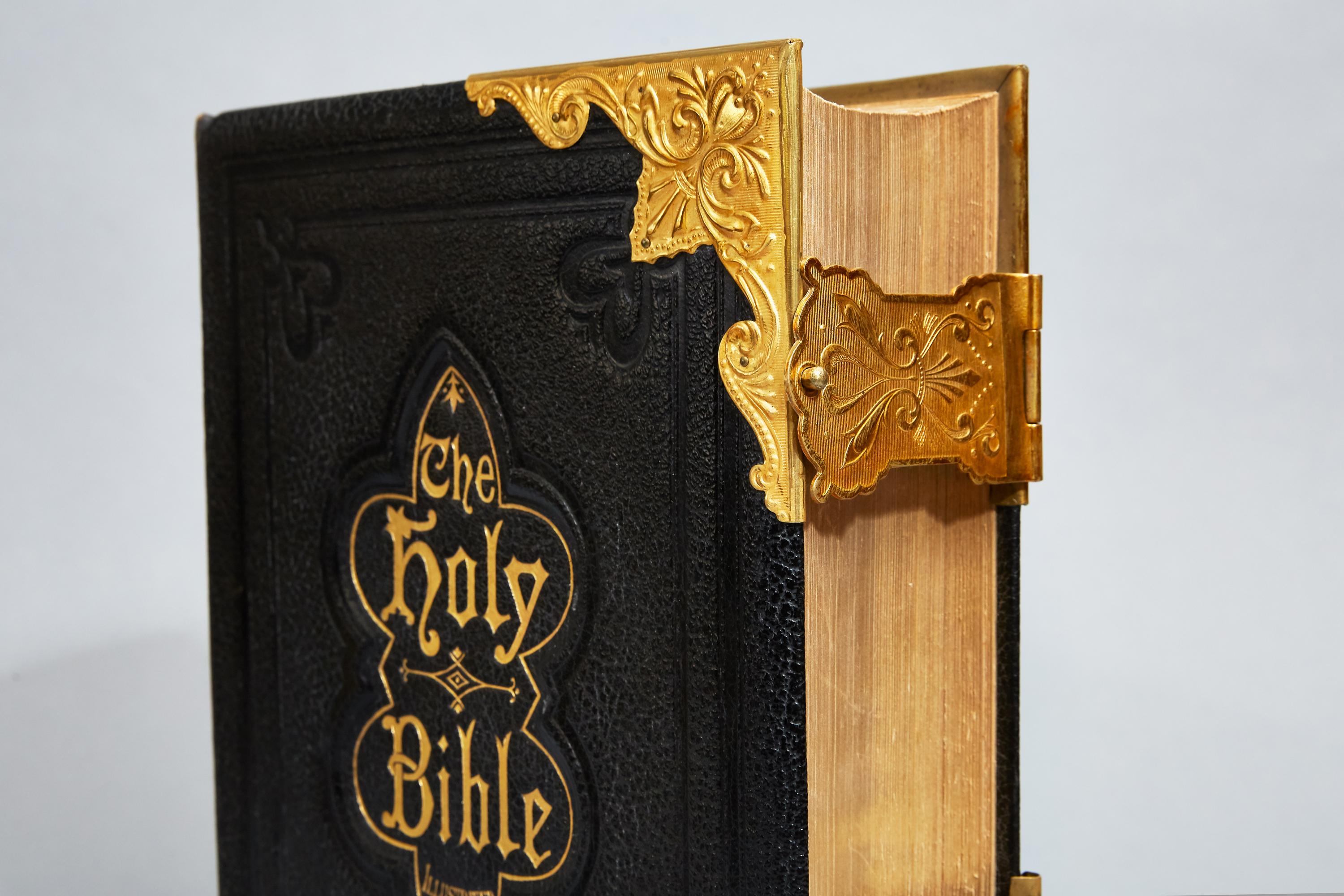 scott and henry family bible
