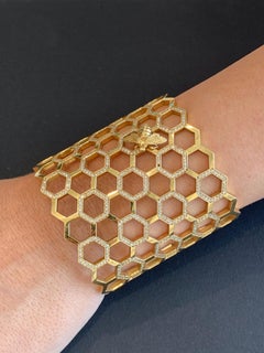 White Diamonds Yellow Gold Bracelet, Honeycomb Bee Cuff