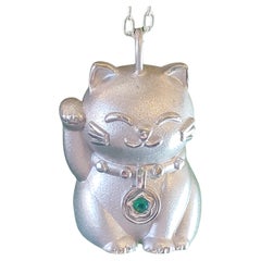 The Hope Cat or Maneki Neko, the Japanese Welcoming Cat in Silver and Emerald