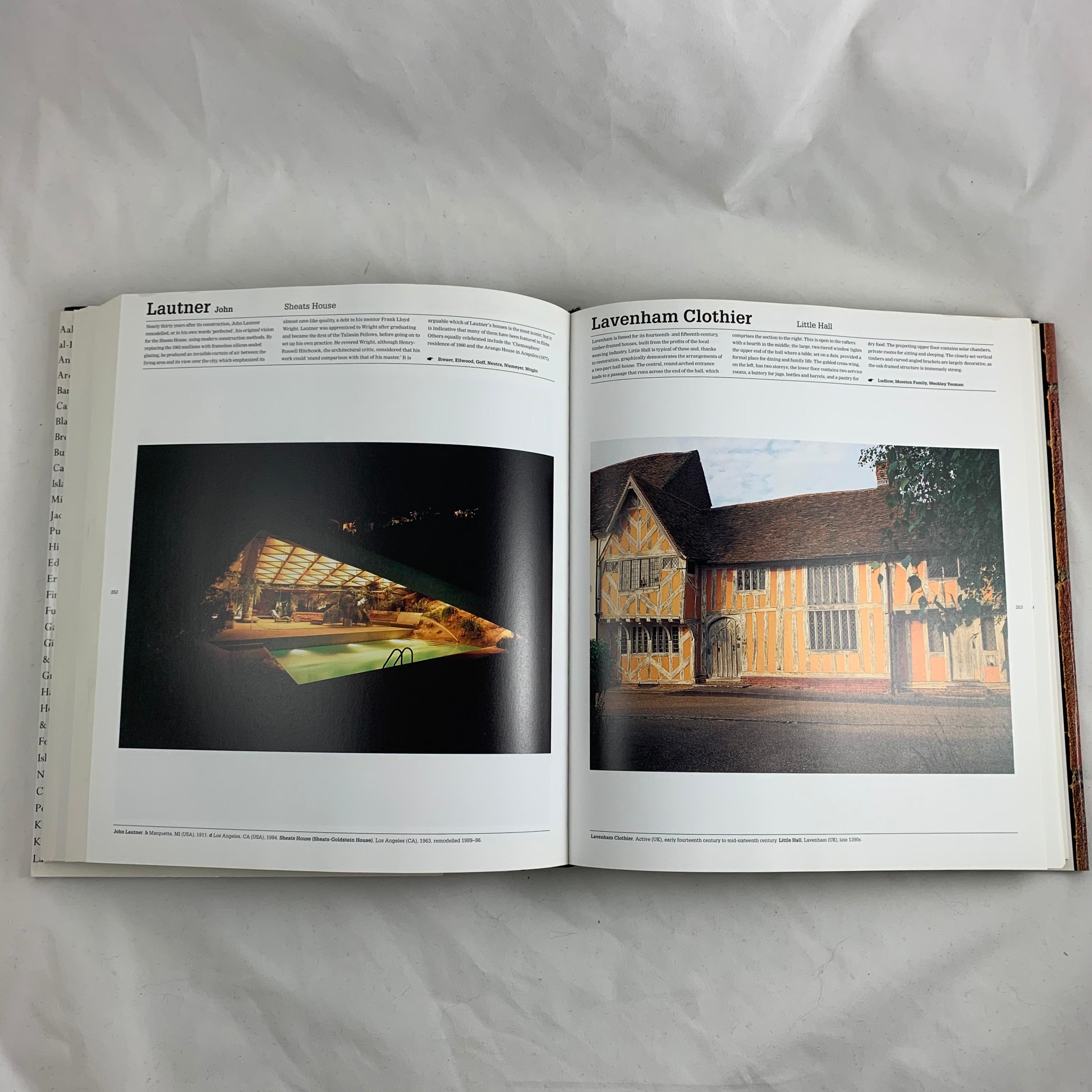 The House Book, Phaidon Press 2001, Coffee Table Architecture and Design Book In Fair Condition In Philadelphia, PA