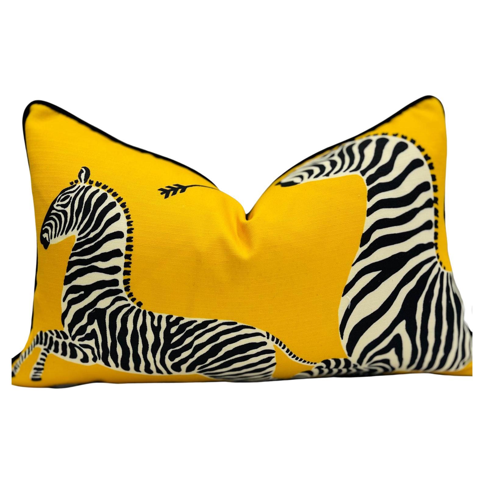 Coussin décoratif The House of Scalamandre Zebras en vente