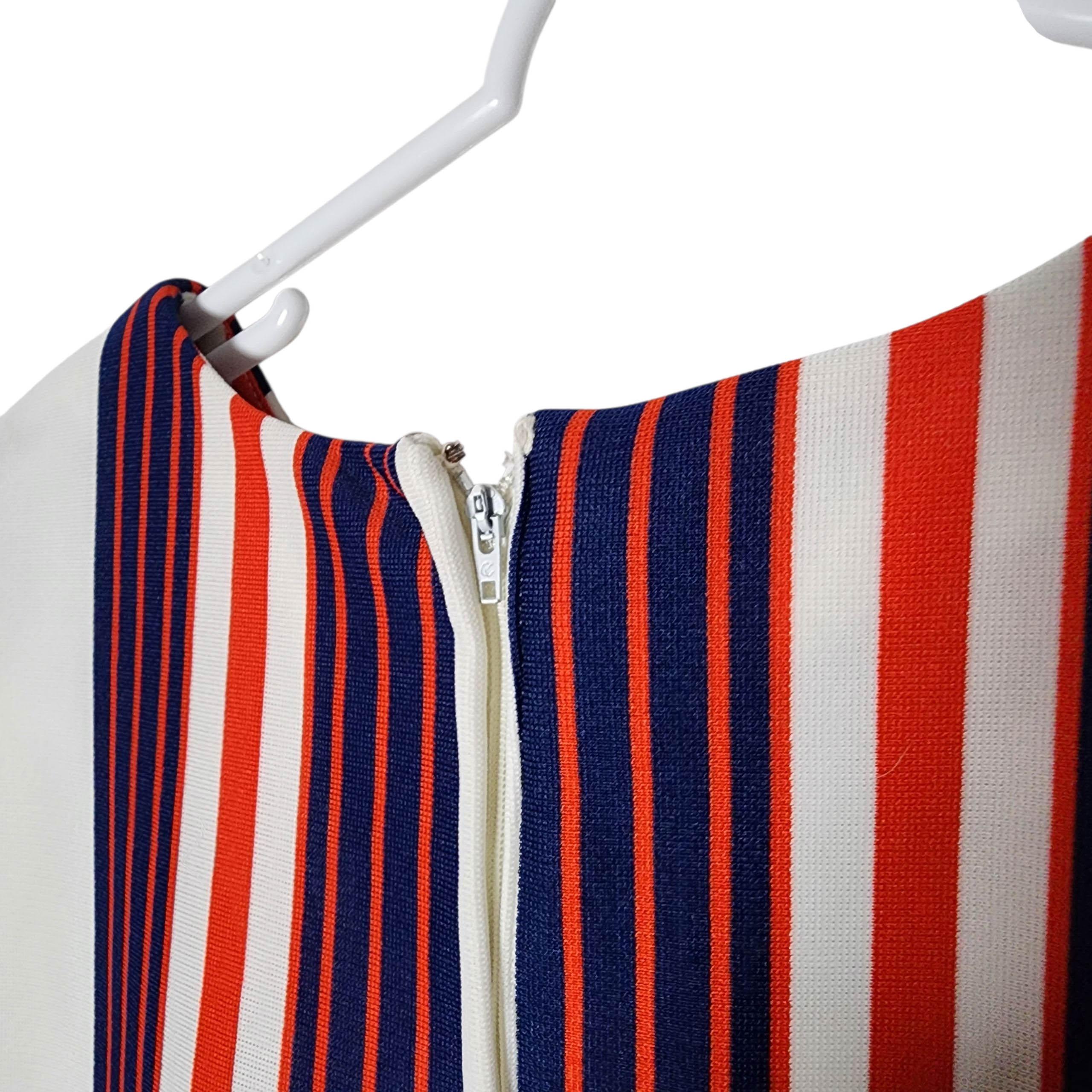 The House of Shroyer Robe sans manches rayée rouge, blanc et bleu, années 1960 en vente 5