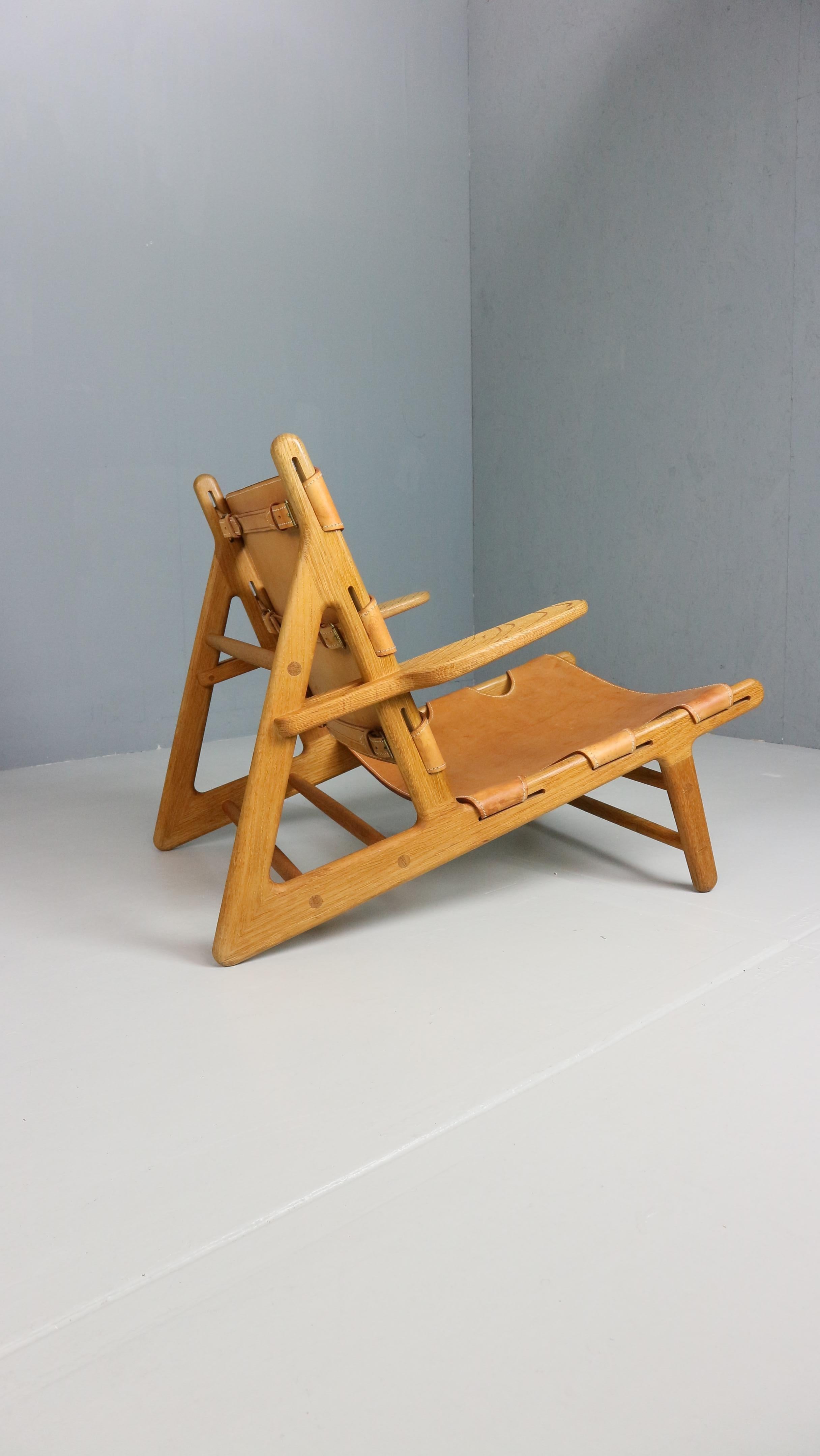 Scandinavian Modern 'The Hunting Chair' 2229 by Børge Mogensen, Fredericia Furniture 1970s For Sale