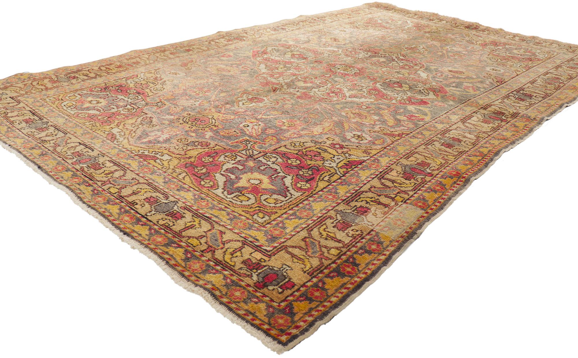 Türkischer Sivas-Teppich im Vintage-Stil mit rustikaler Hütte im Arts & Crafts-Stil im Angebot 1