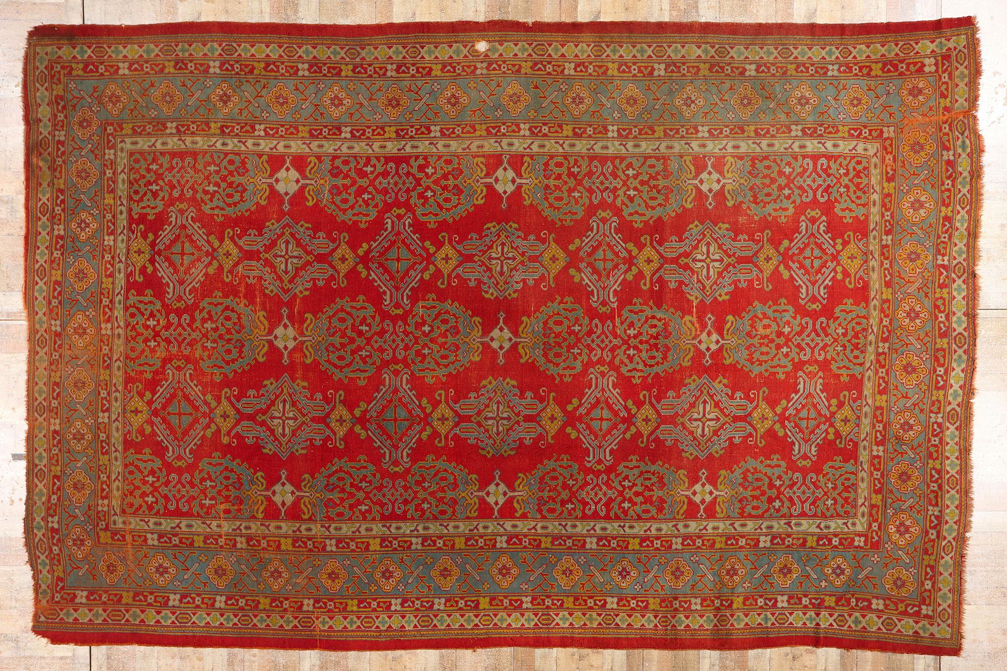 La cour impériale pourpre : Un chef-d'œuvre de noblesse oushak de la fin du XIXe siècle en vente 3