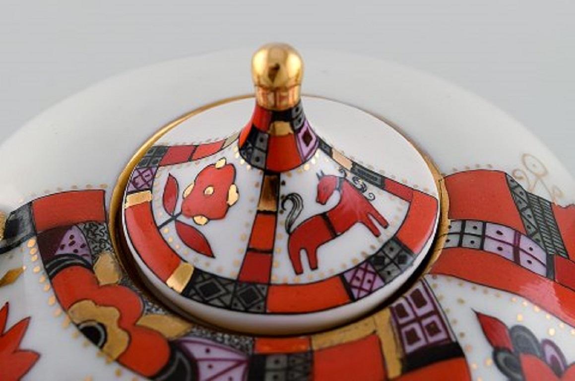 Mid-20th Century Imperial Lomonosov Porcelain Factory, Soviet Union, a Pair of Teapots