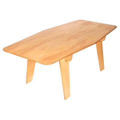 The "Interlock Table" Custom Plywood Table / The New Bauhaus Chicago