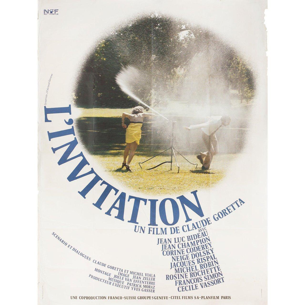 The Invitation 1973 French Grande Film Poster In Distressed Condition For Sale In New York, NY