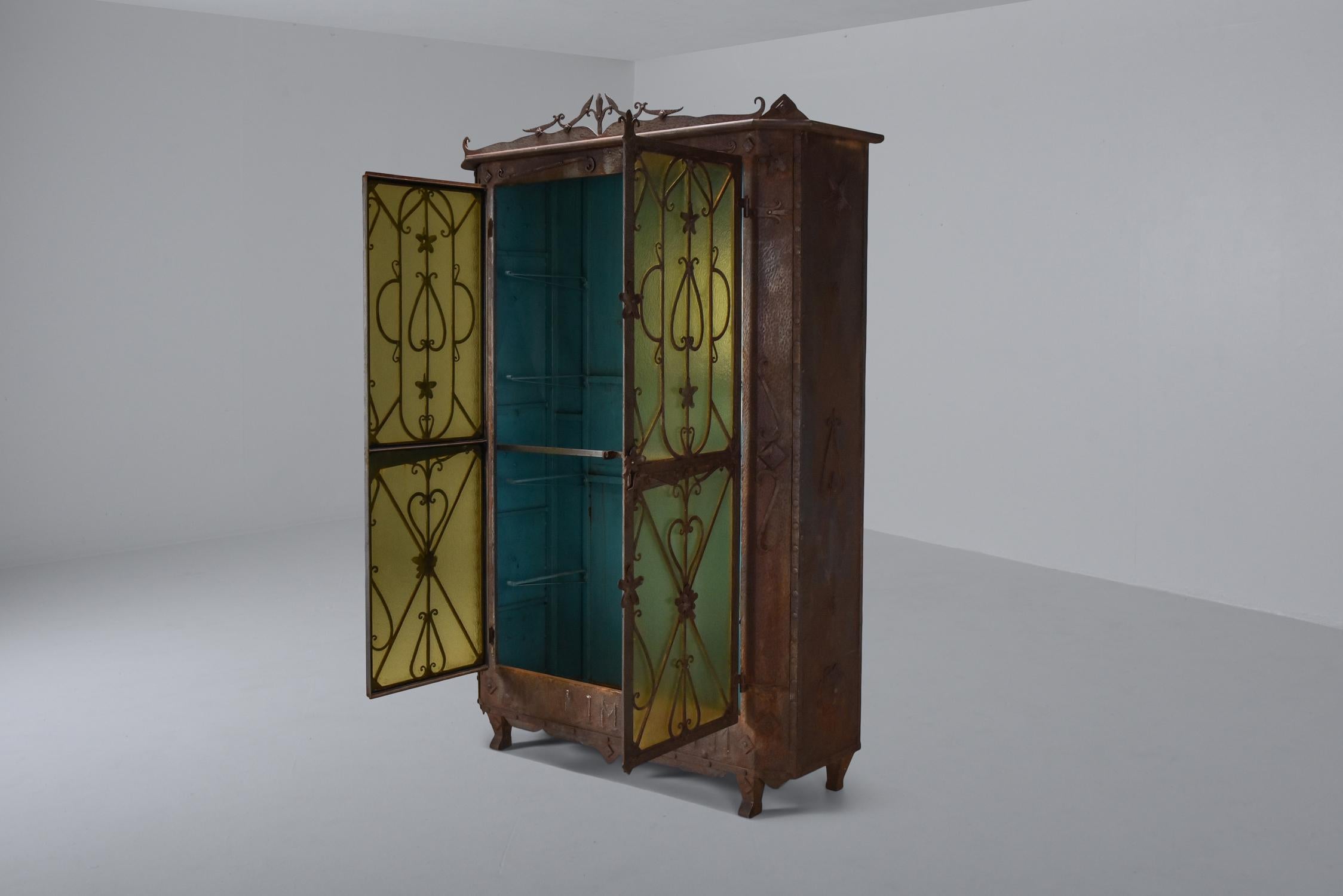 Iron Cabinet, Schrank im Zustand „Gut“ im Angebot in Antwerp, BE