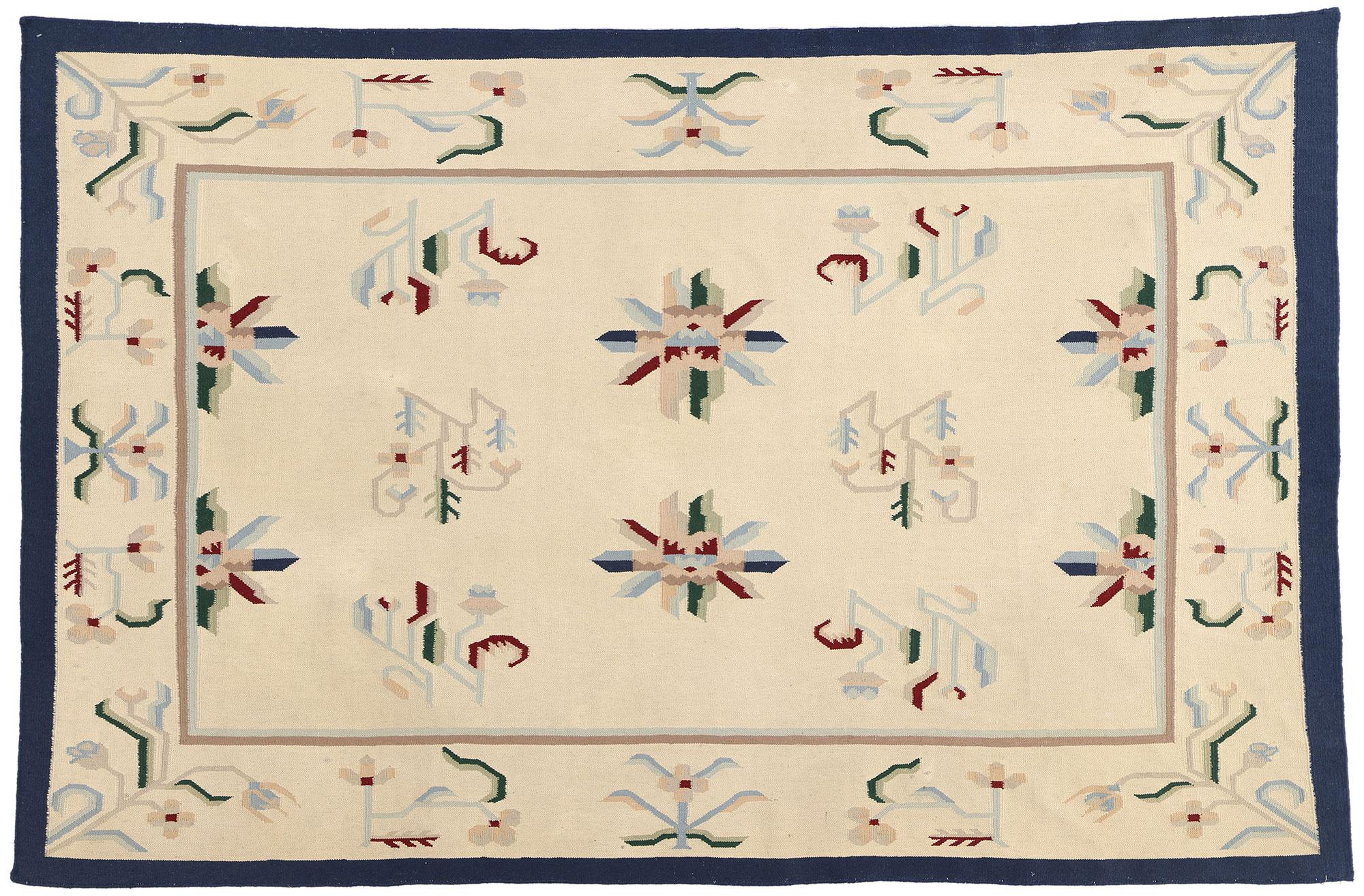 The Ivory Abstraction: A Vintage Indian Dhurrie Rug of Mid-Century Elegance For Sale 4