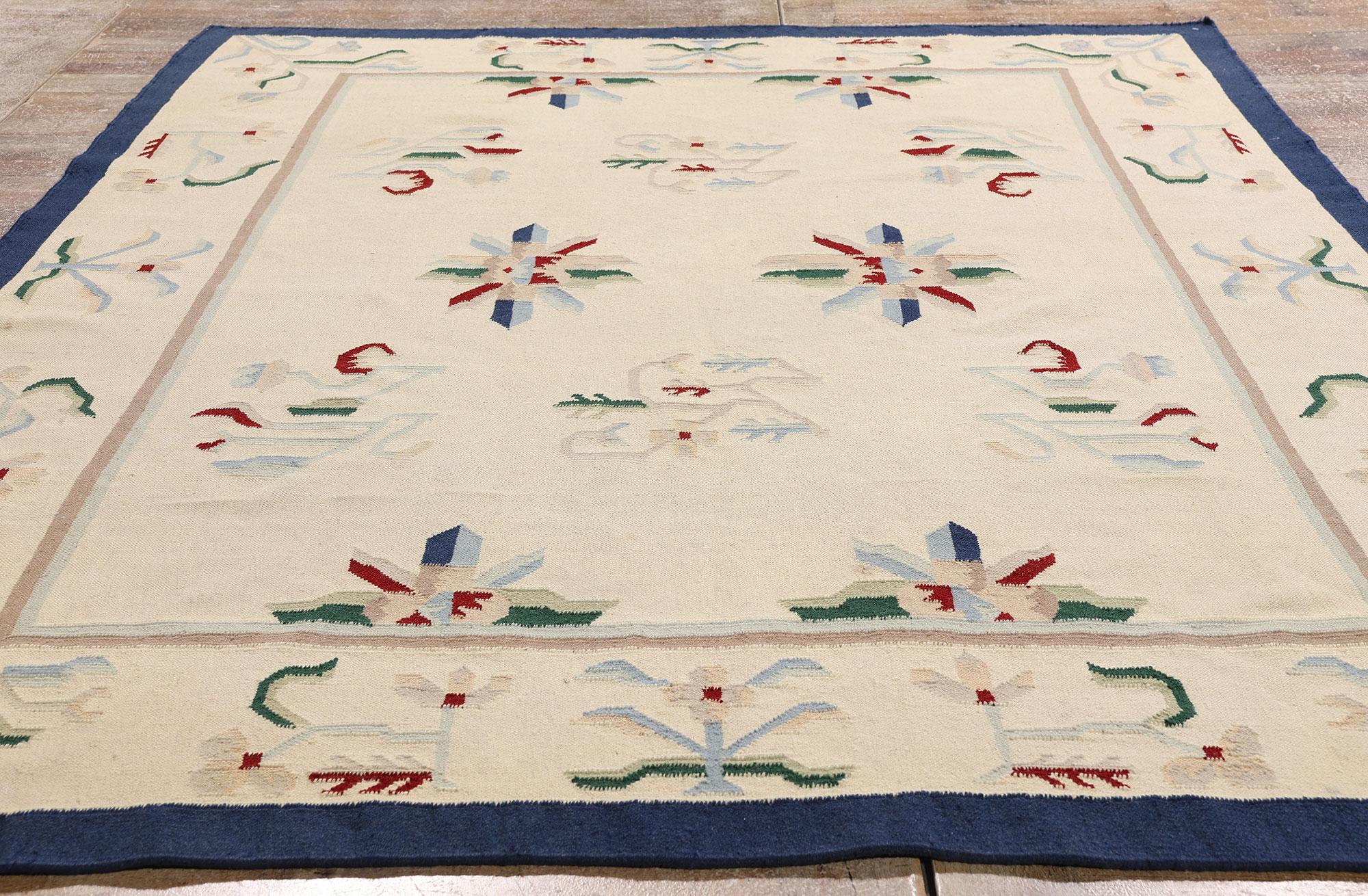 The Ivory Abstraction: A Vintage Indian Dhurrie Rug of Mid-Century Elegance For Sale 2
