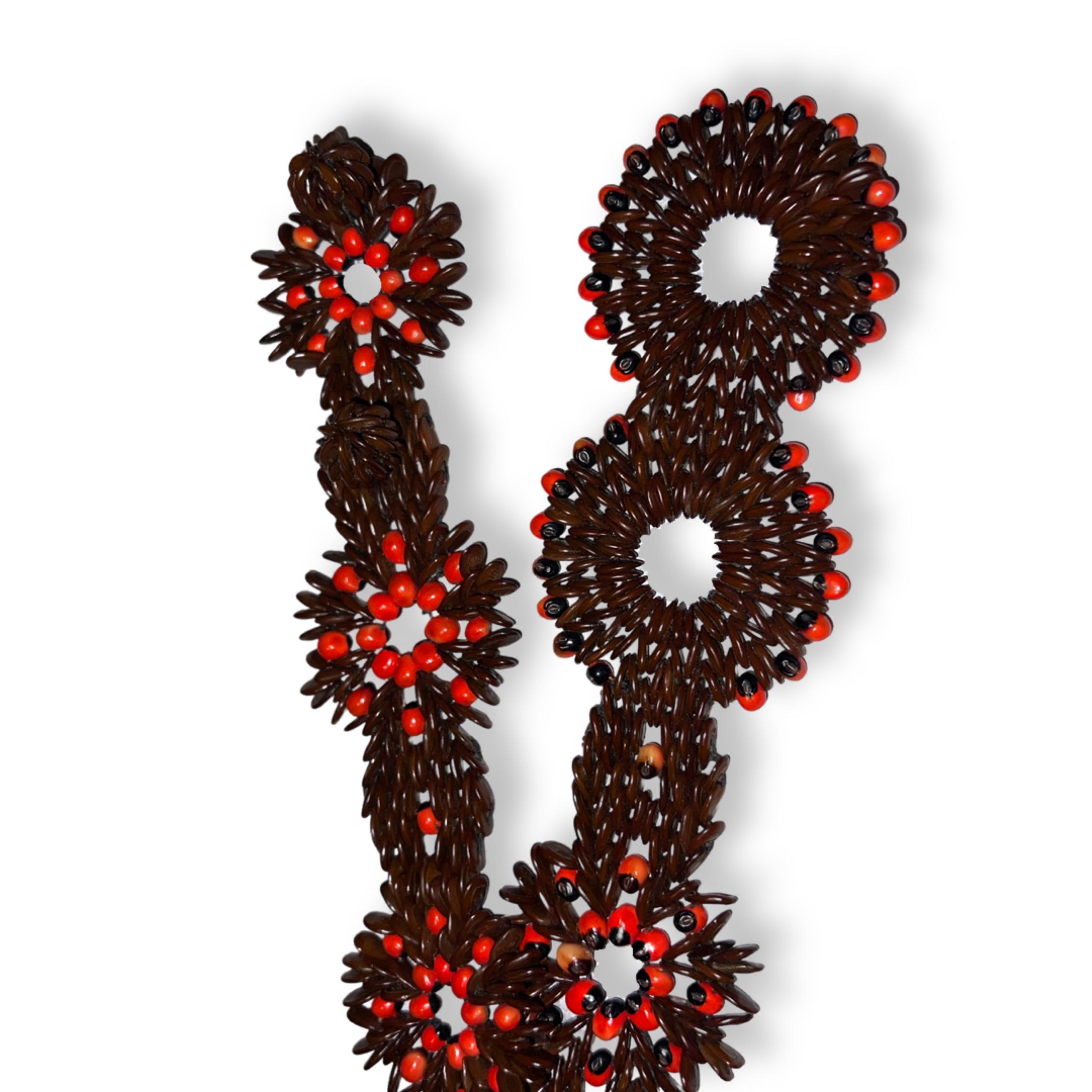 Ceinture en caoutchouc Jabberwack, graines de Tamarind sauvages et perles Jumbie Handicraft Unisexe en vente