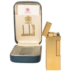Iconique et rare briquet vintage Dunhill en or et de fabrication suisse de James Bond