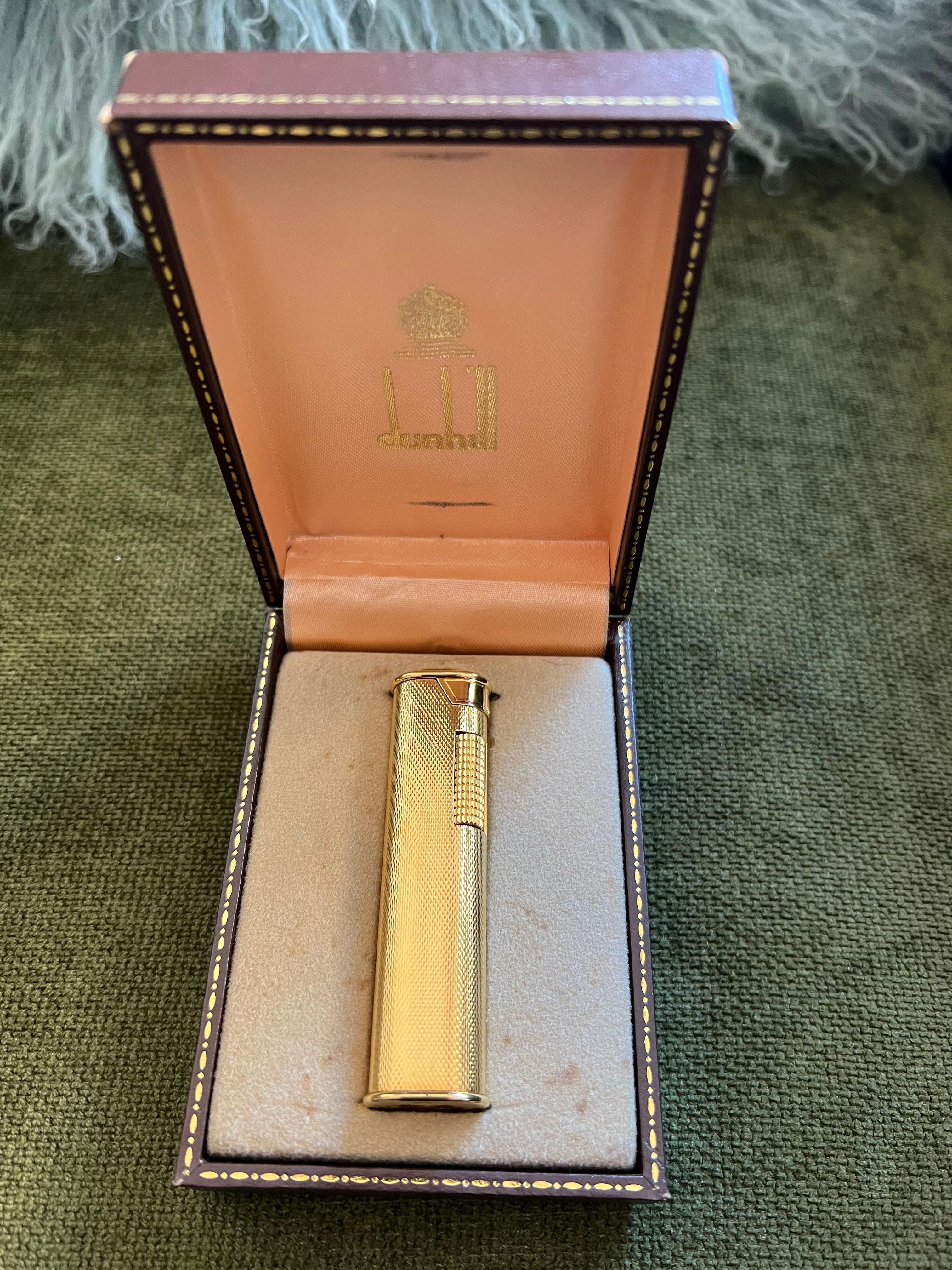 The James Bond Vintage Dunhill Gold Plated Evening Slim Lighter 9