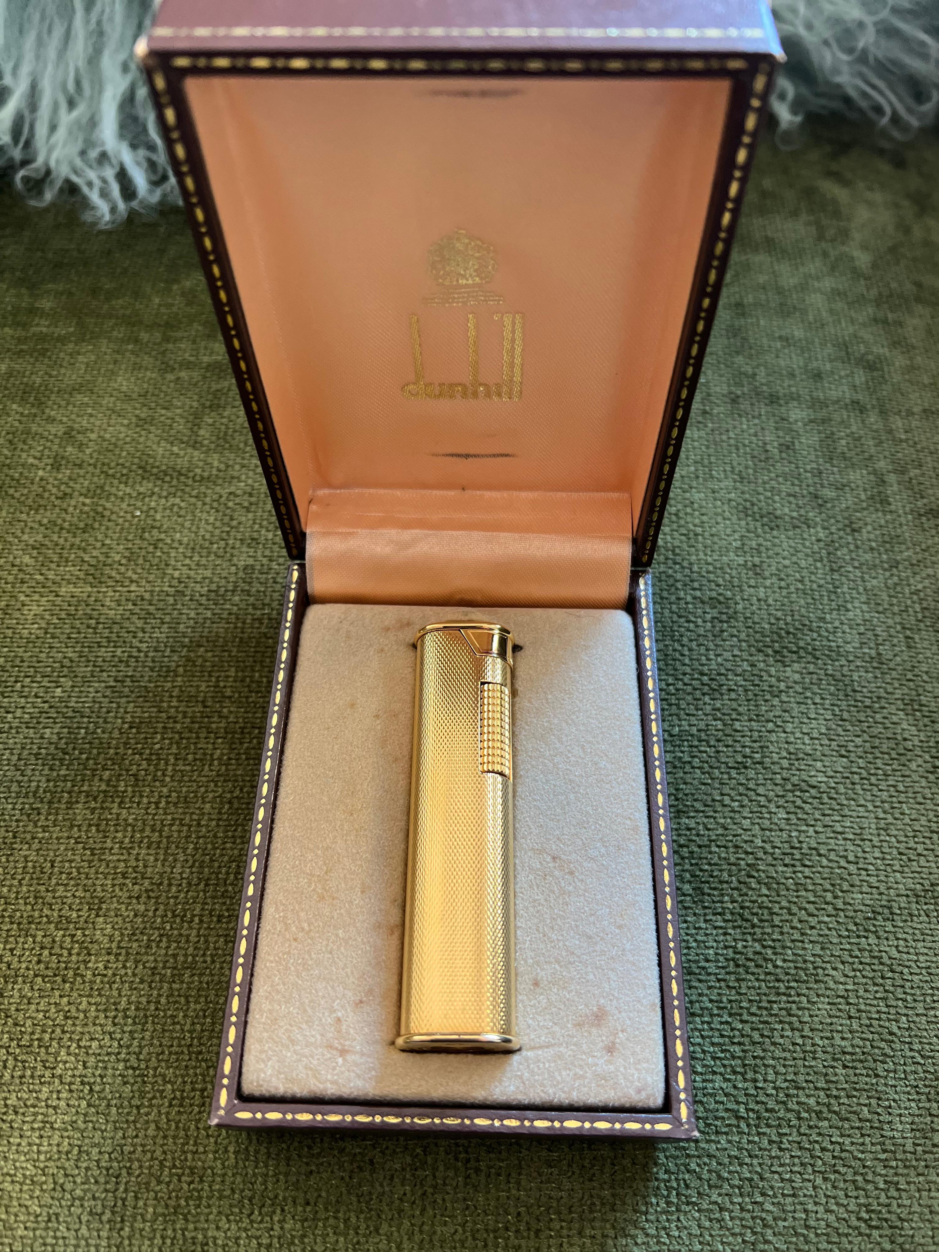 The James Bond Vintage Dunhill Gold Plated Evening Slim Lighter 10