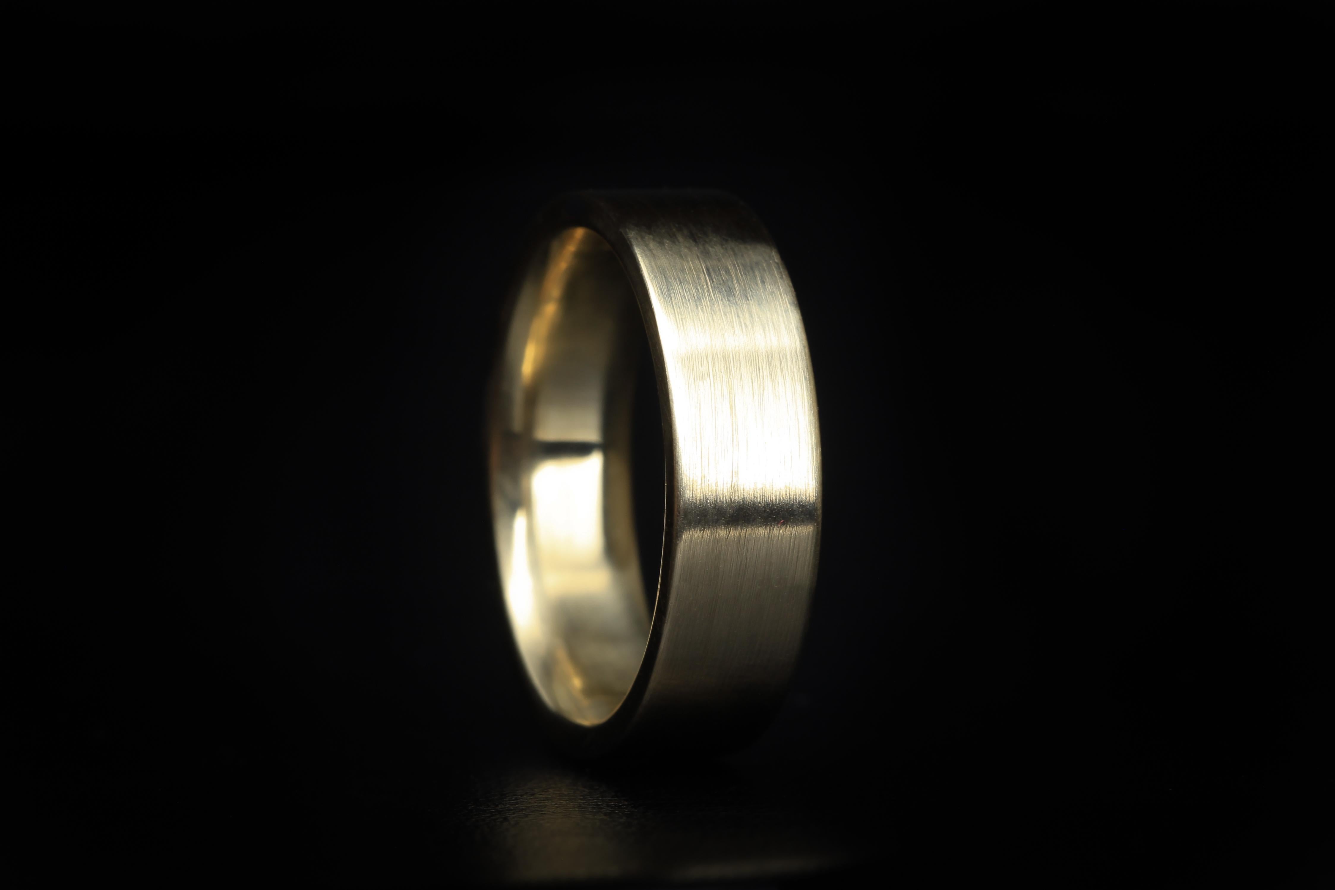 For Sale:  The Kaler: 14K Yellow Gold Flat Etched Comfort Fit Wedding Band 7