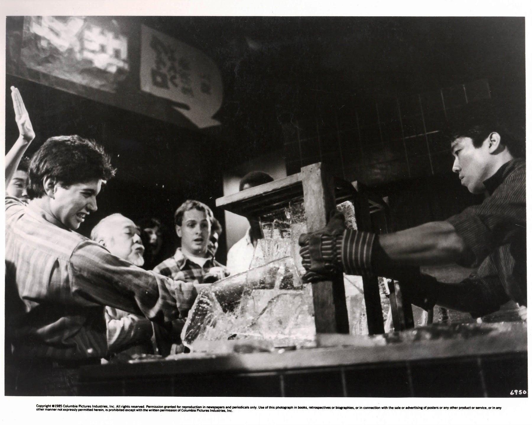 The Karate Kid 1984 Werbung Film Film Presse Standbild Gerahmt (Papier) im Angebot