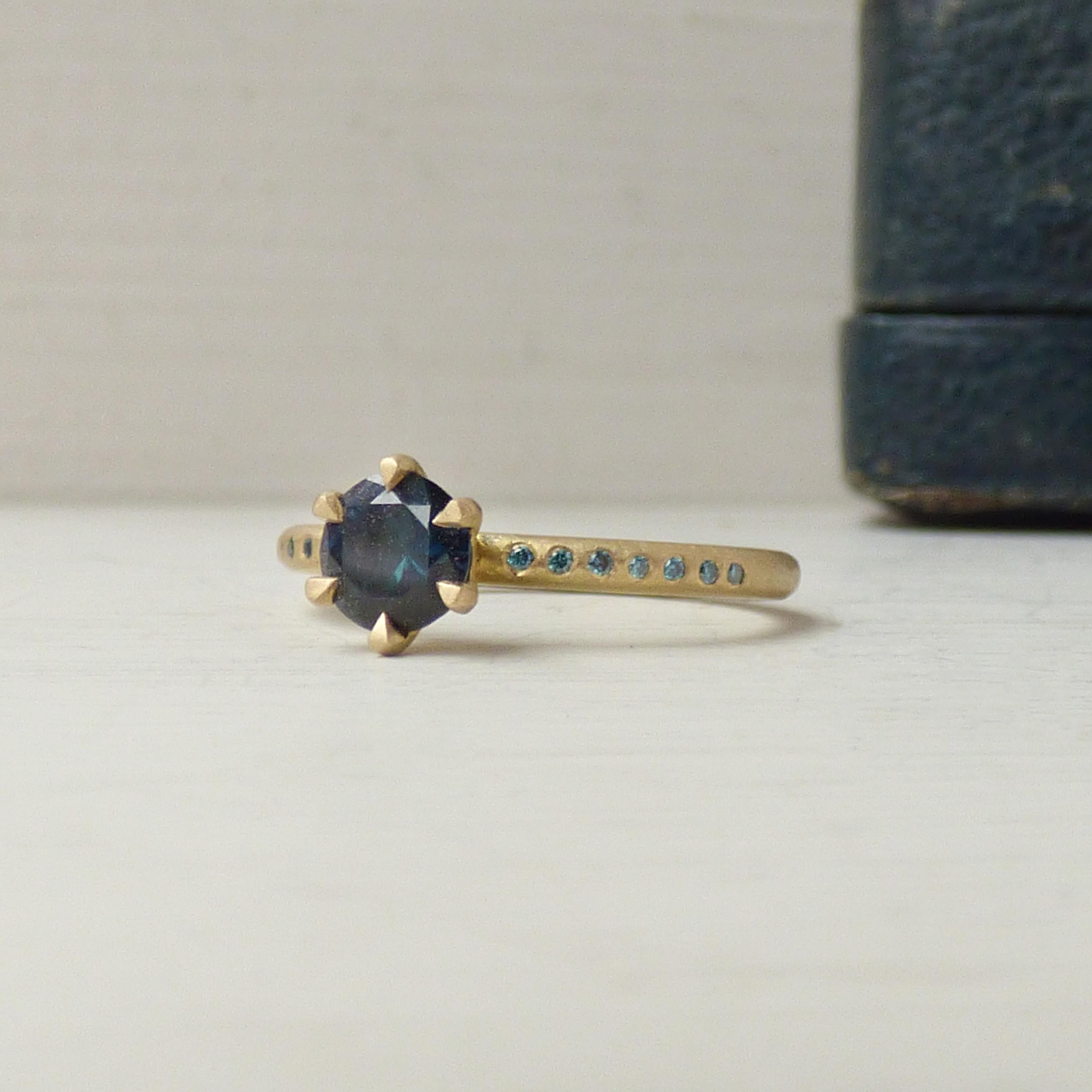Brilliant Cut The Kavi Ethical Engagement Ring 0.75 Parti Sapphire 18ct Fairmined Gold For Sale