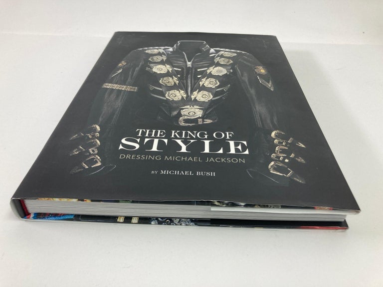 洋書 THE KINGOFSTYLE DRESSING MICHAEL JACKSON The King of Style | Book by Michael Bush | Official